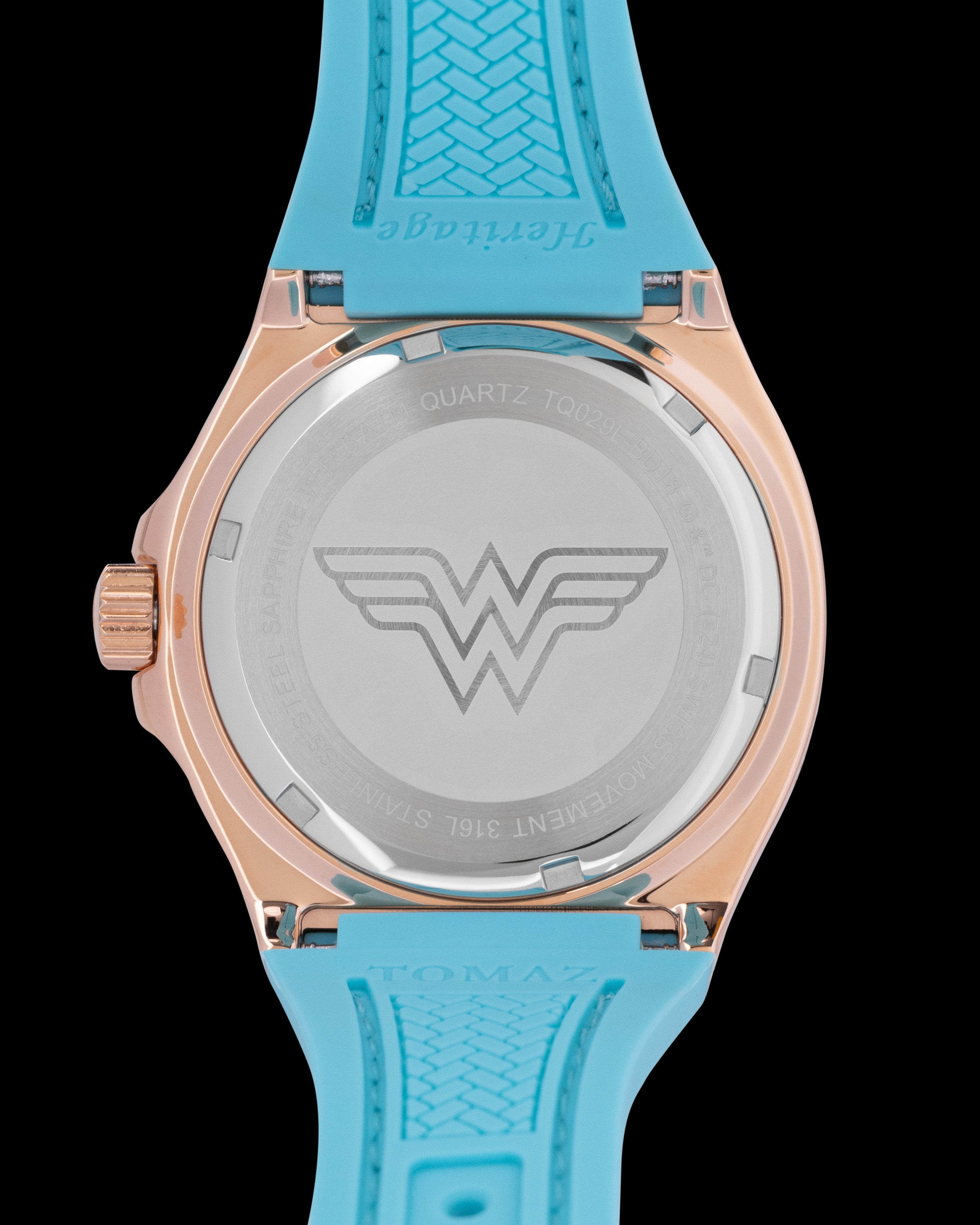 DC Wonder Woman TQ029L-BD18 (Emas/Biru Muda) dengan Kristal Swarovski Putih (Tali Silikon Biru Muda)