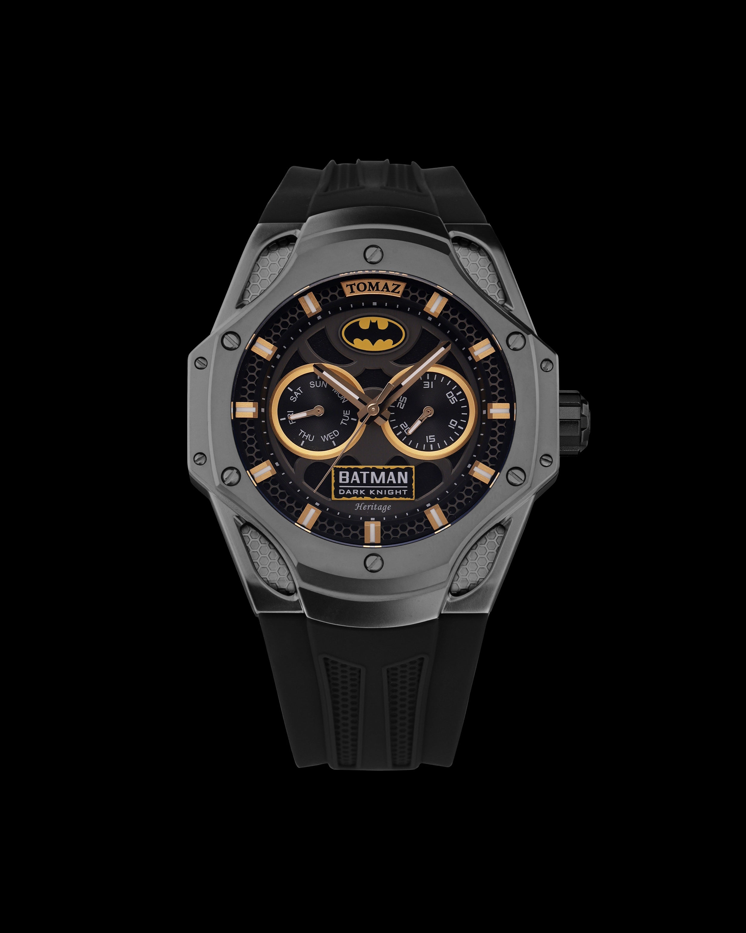 DC Batman TQ045-GD3 (Metal Gun/Black) with Black Silicone Strap