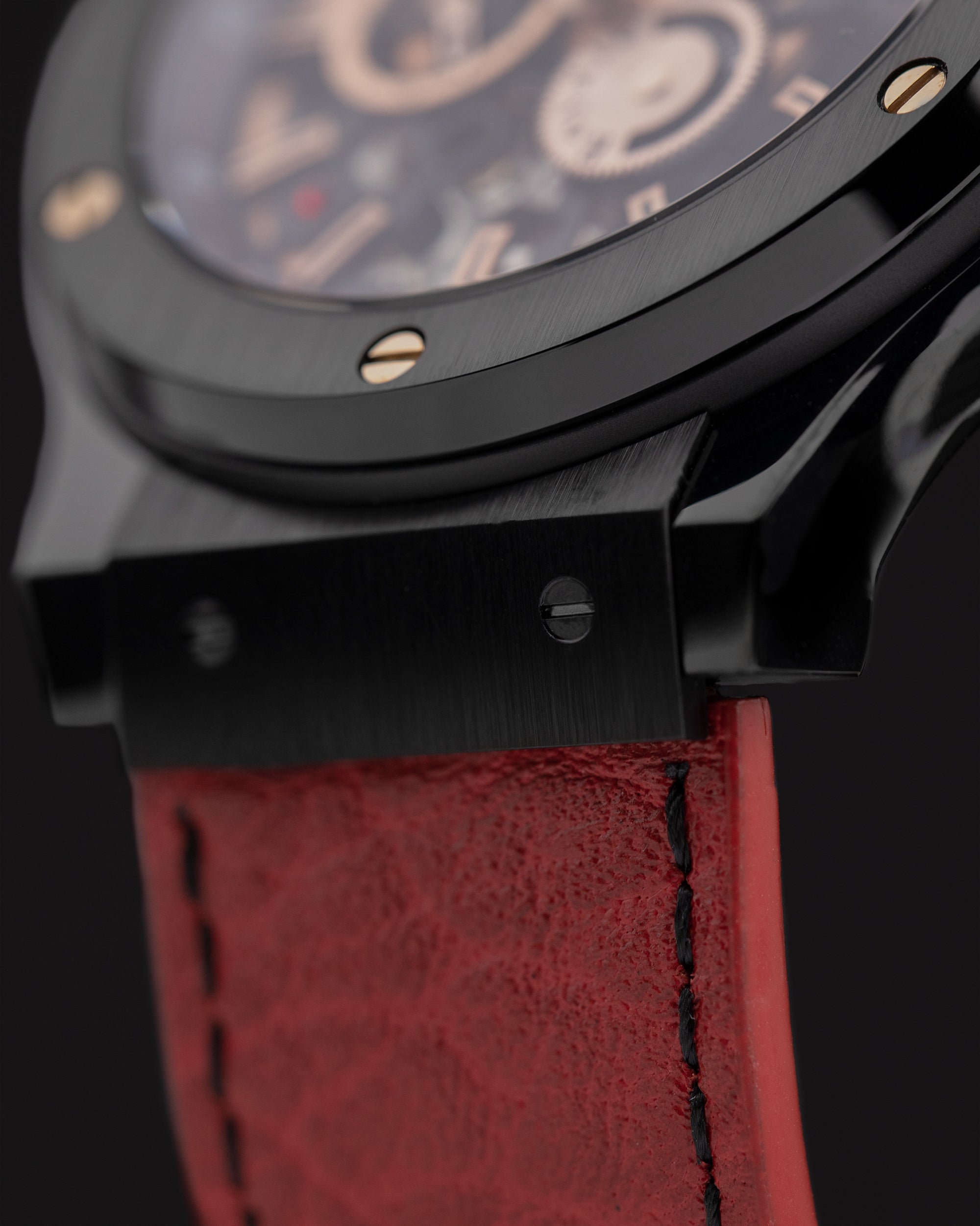 Royale TW014-D5 (Black) with Red Leather Strap