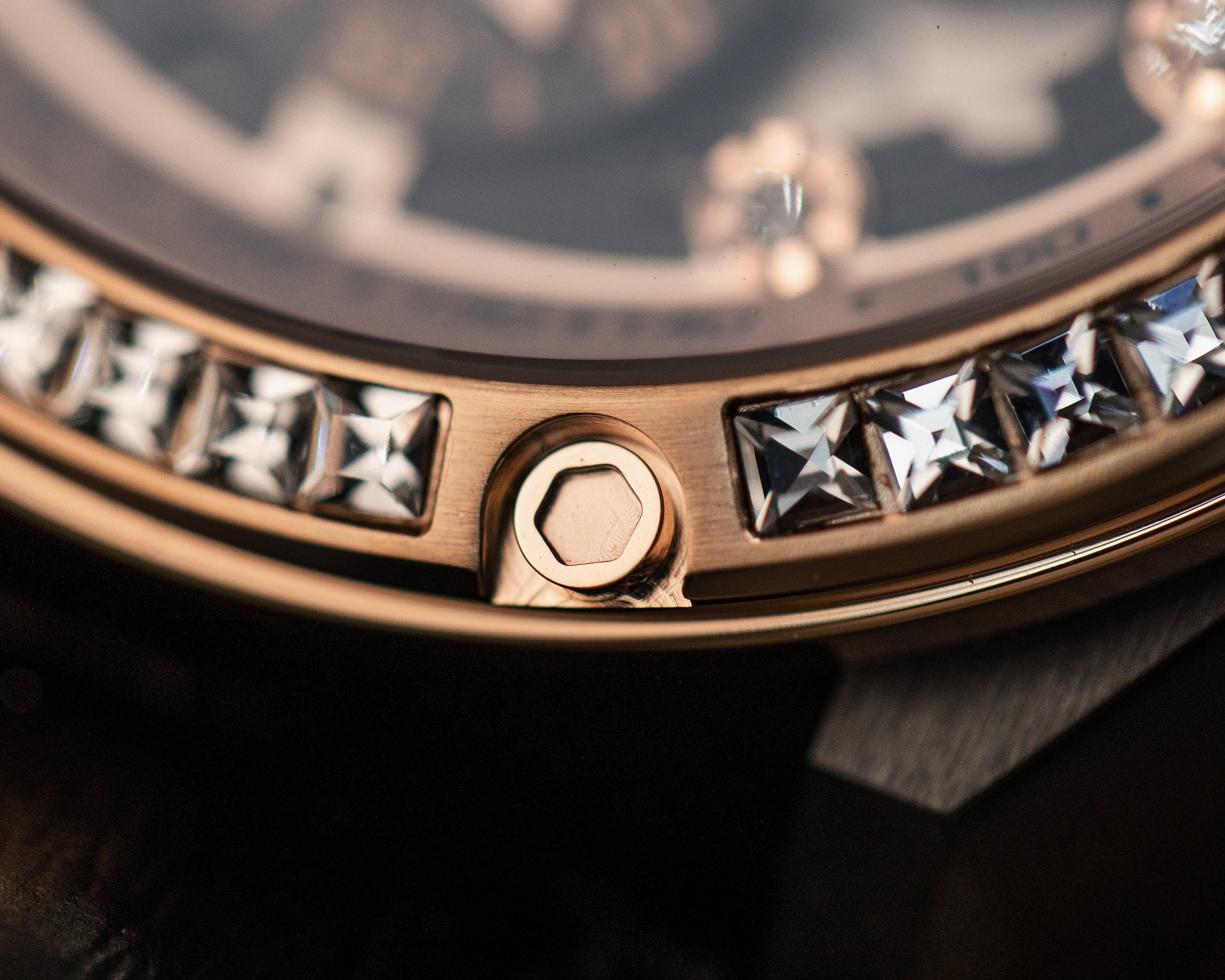 RAWR III TW024D-D9 (Black/Rosegold) with White Swarovski (Black Bamboo Leather Strap)