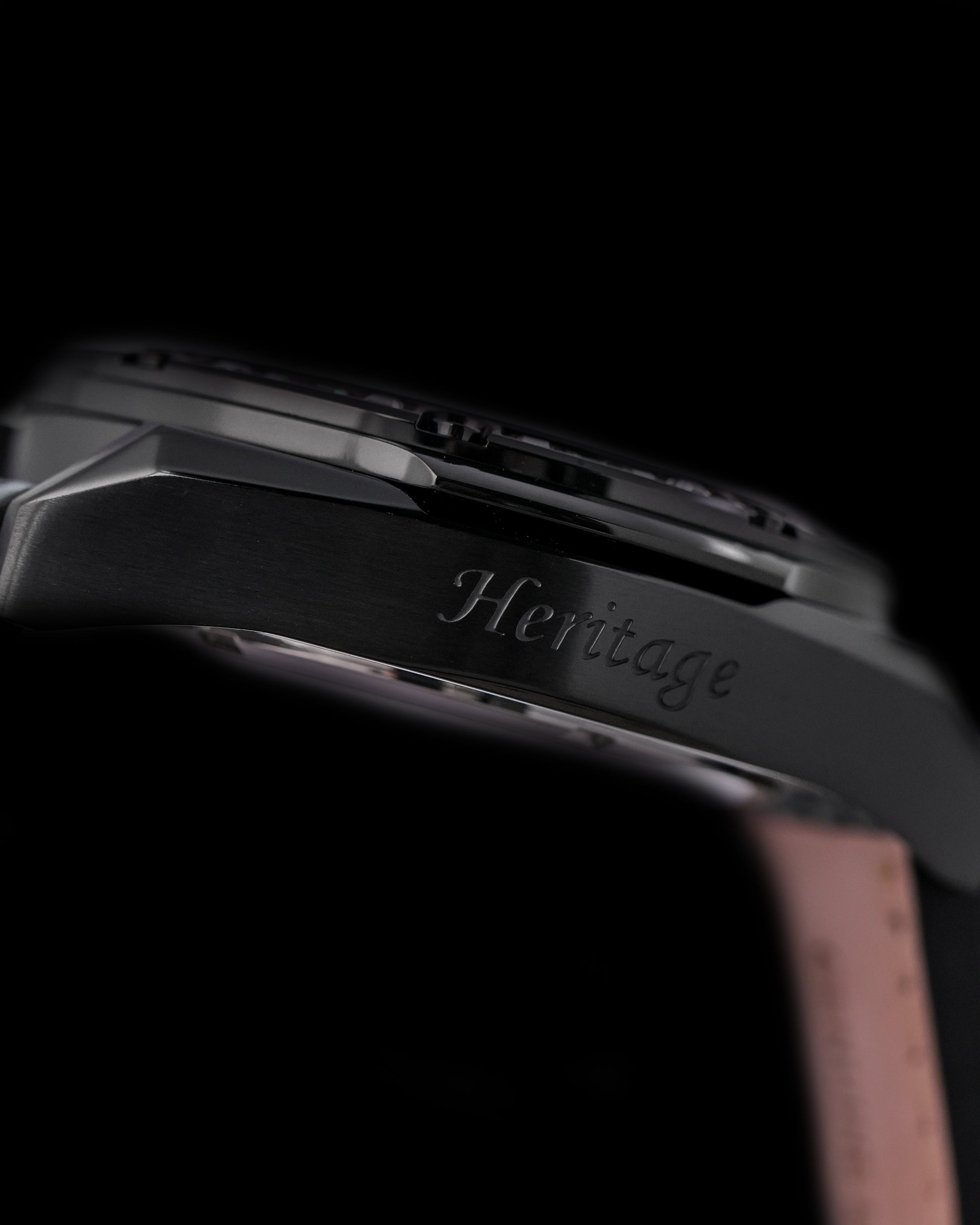 RAWR III TW024F-D1 (Black) with Dark Green White Yellow Crystal (Dark Green Salmon Leather Strap)