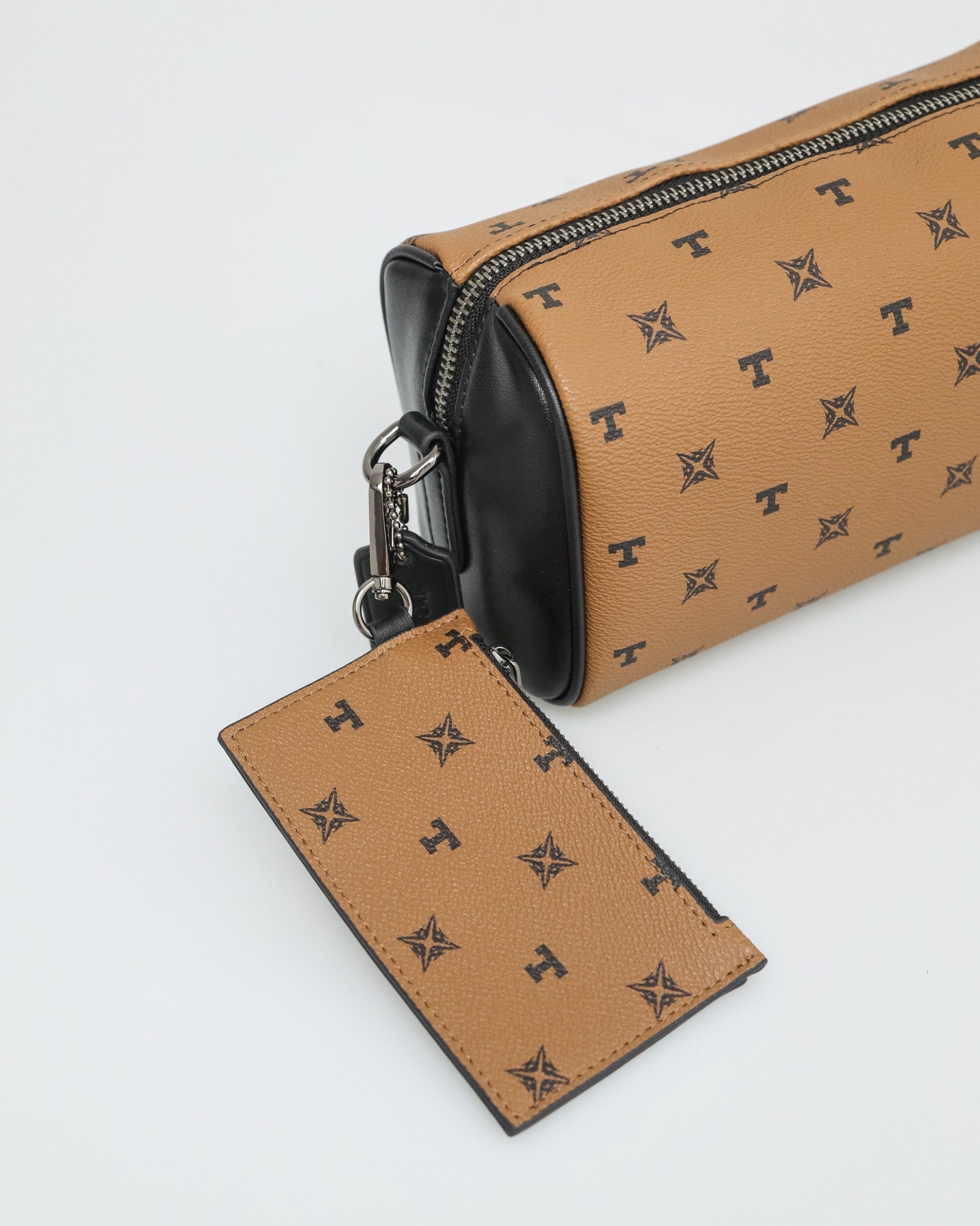 Tomaz Monogram NT-TZ431 Beg Anduh Lelaki (Sawo matang/Hitam)