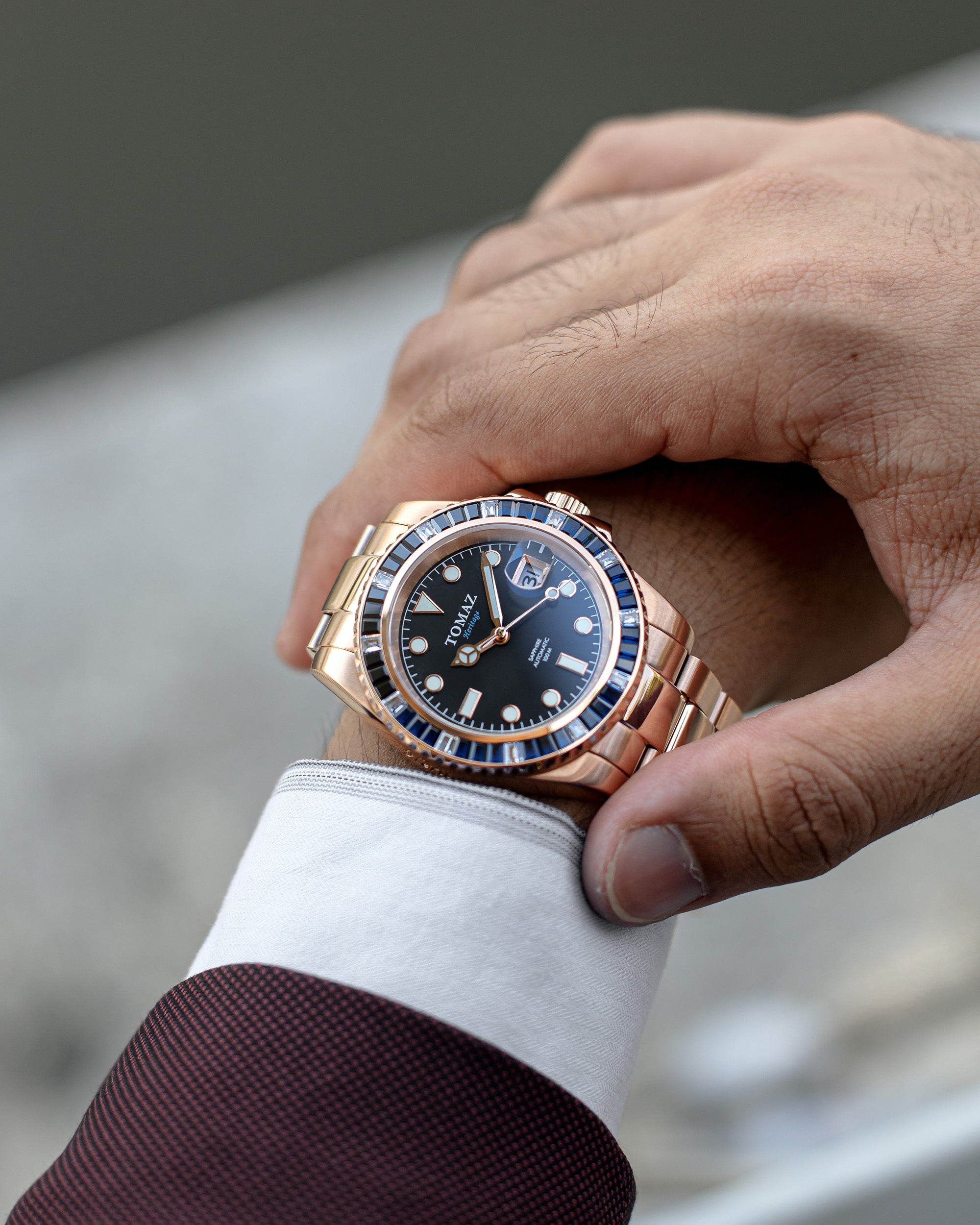 Tomaz Men's Watch GR01BS-D11 (Rosegold) with Black/Blue/White Crystal (Rosegold Stainless Steel)