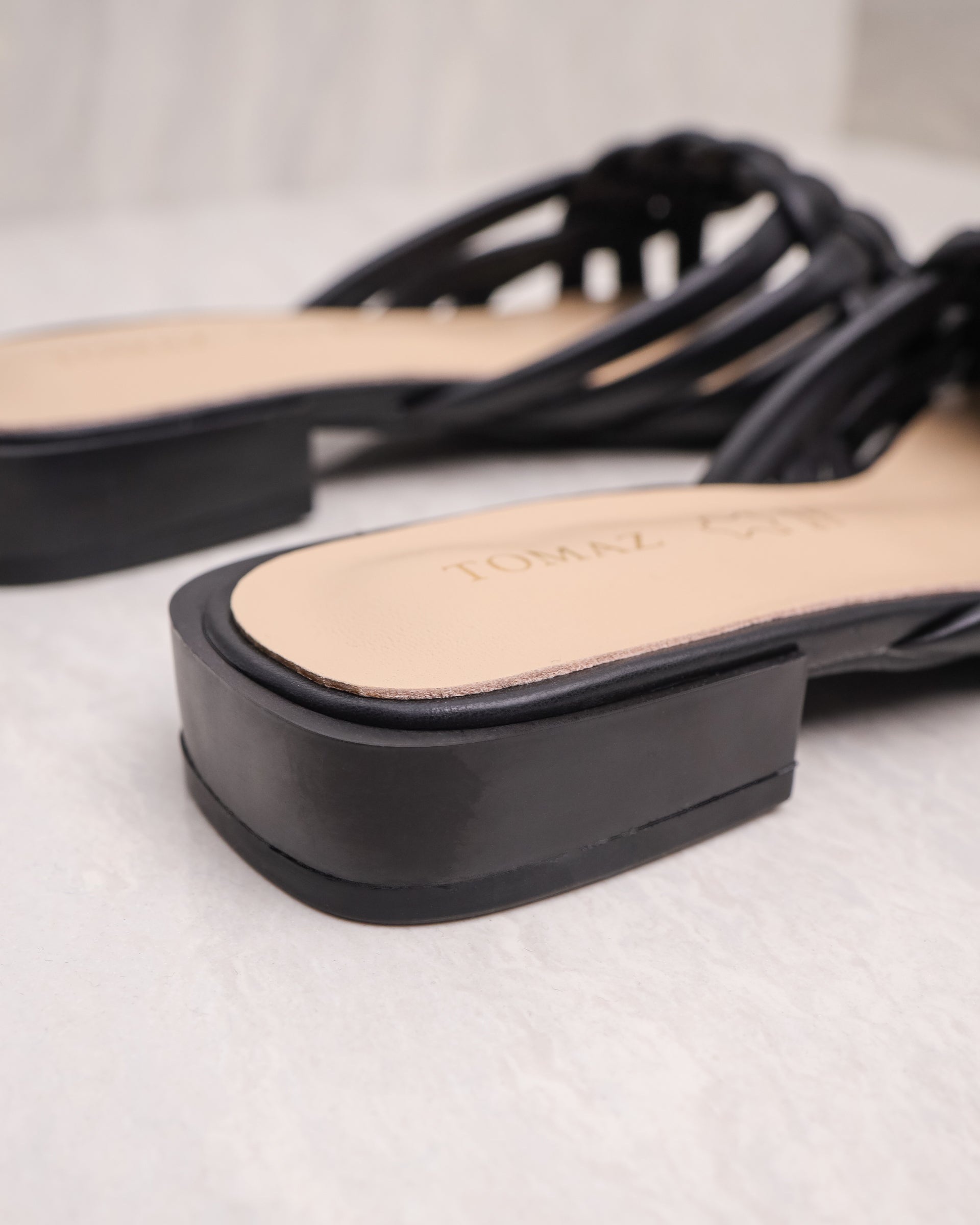 Tomaz YX55 Ladies Braided Strap Sandals (Black)