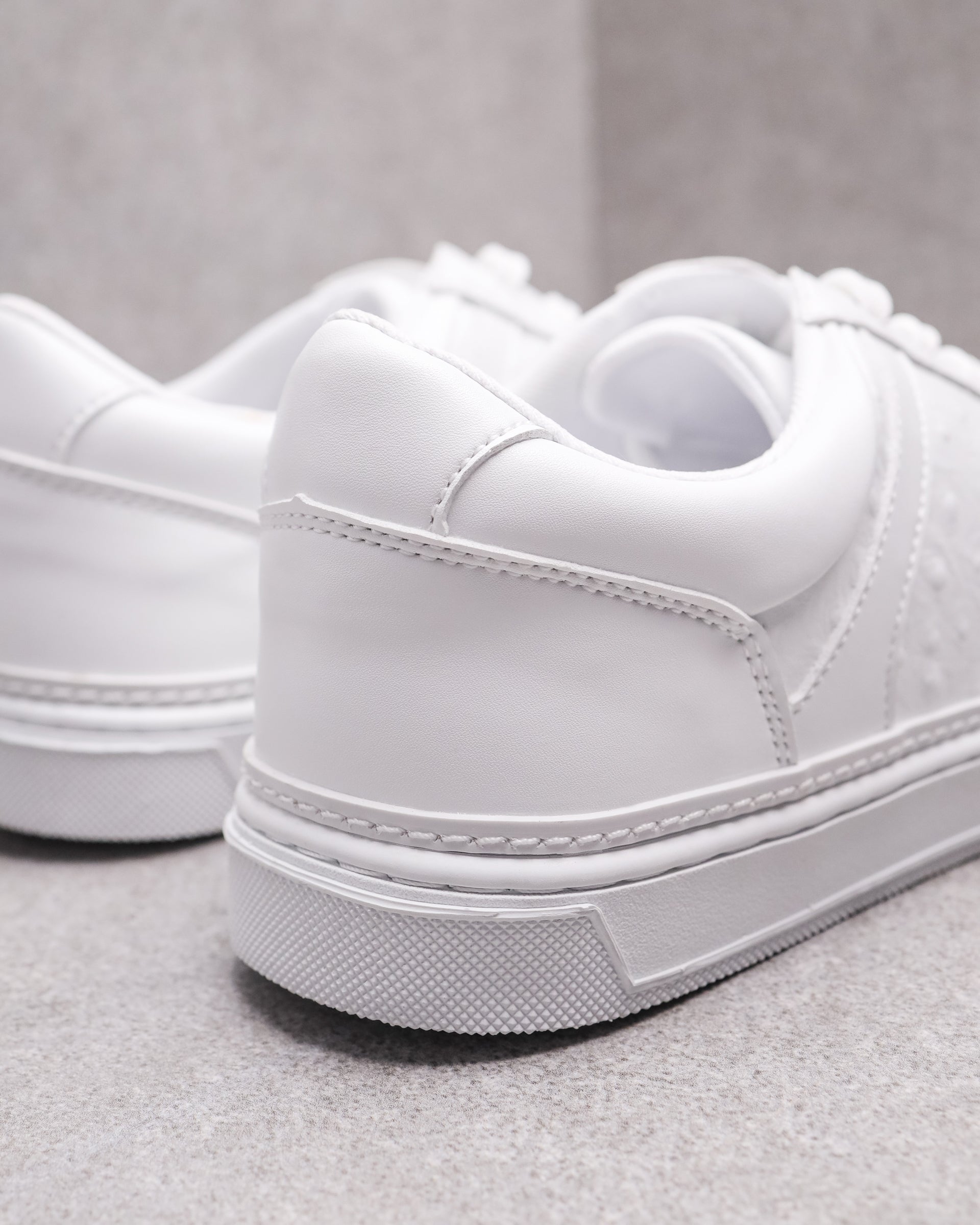 #color_white