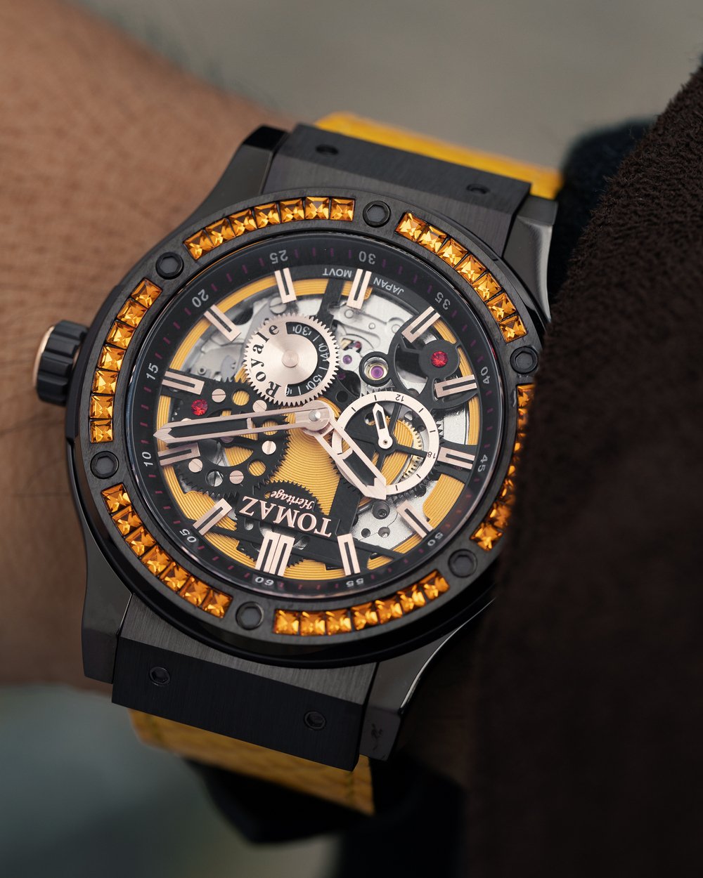 Royale TW014B-D6 (Black/Yellow) with Yellow Crystal (Yellow Salmon Leather Strap)