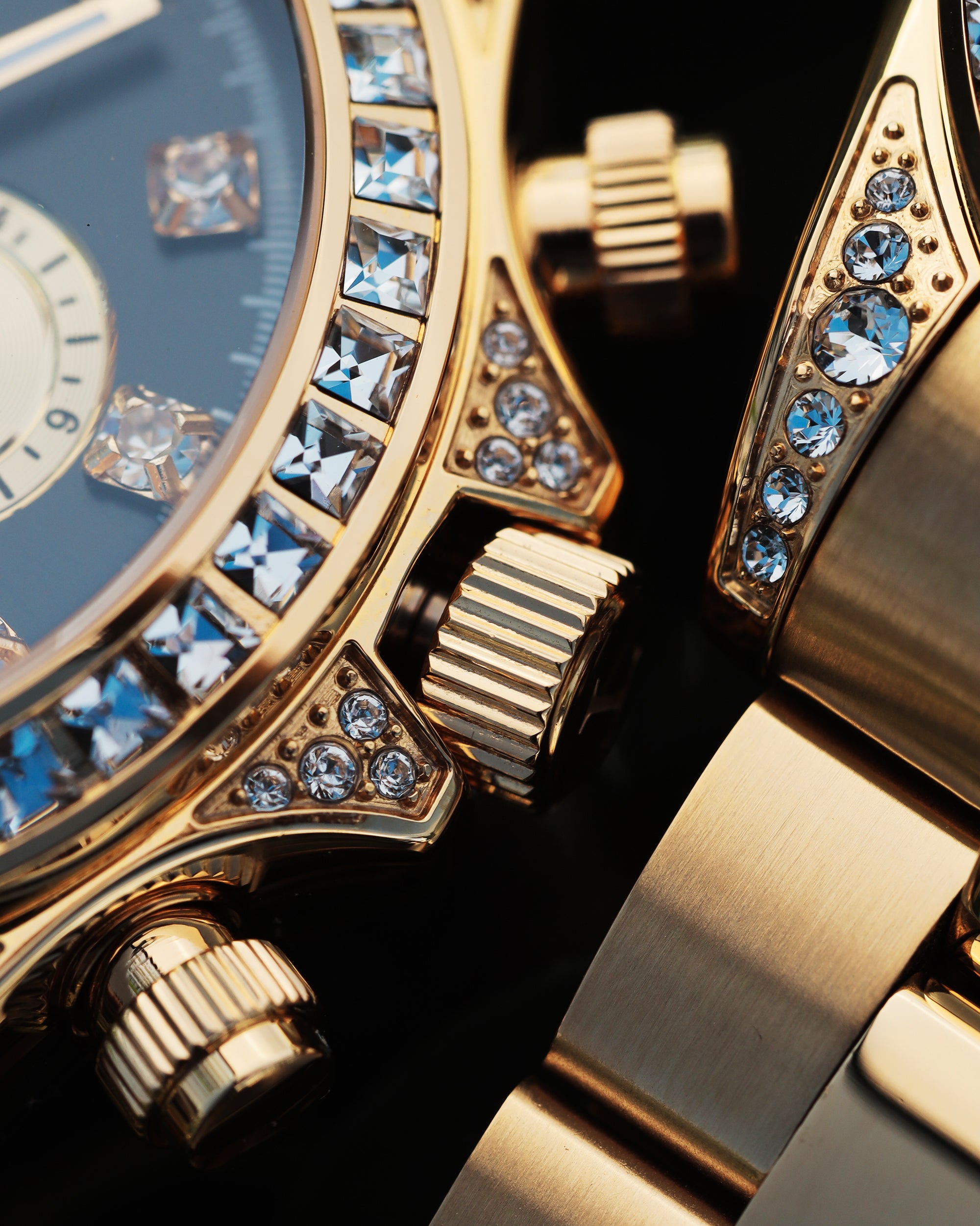 Jam Tangan Wanita Tomaz GR02L-D2 (Emas/Hitam) dengan Swarovski Putih (Keluli Tahan Karat Emas)
