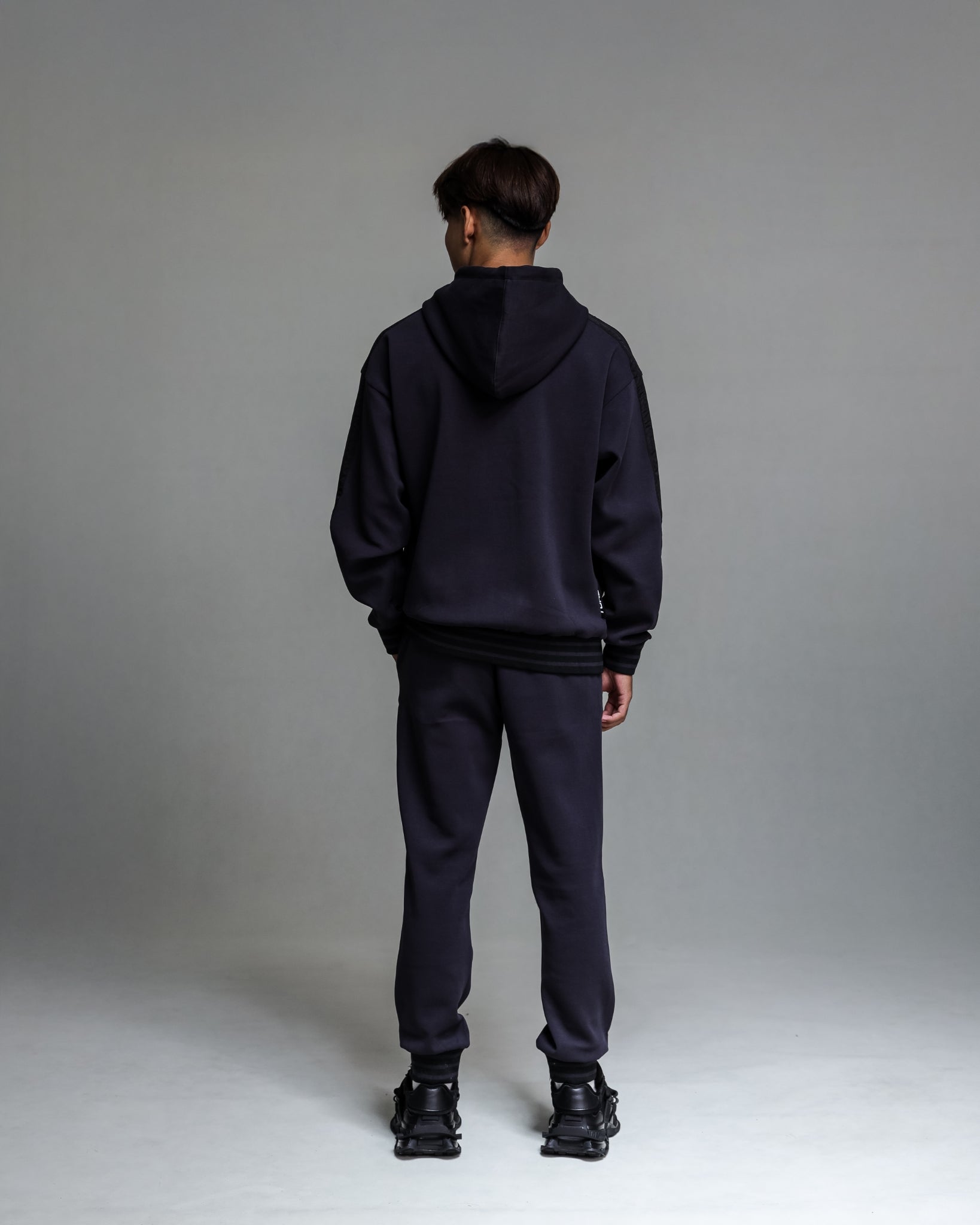 #color_grey