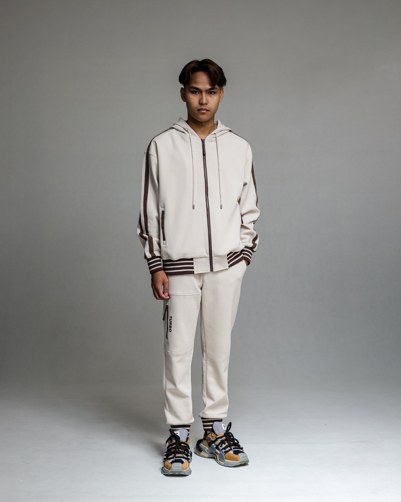 #color_beige
