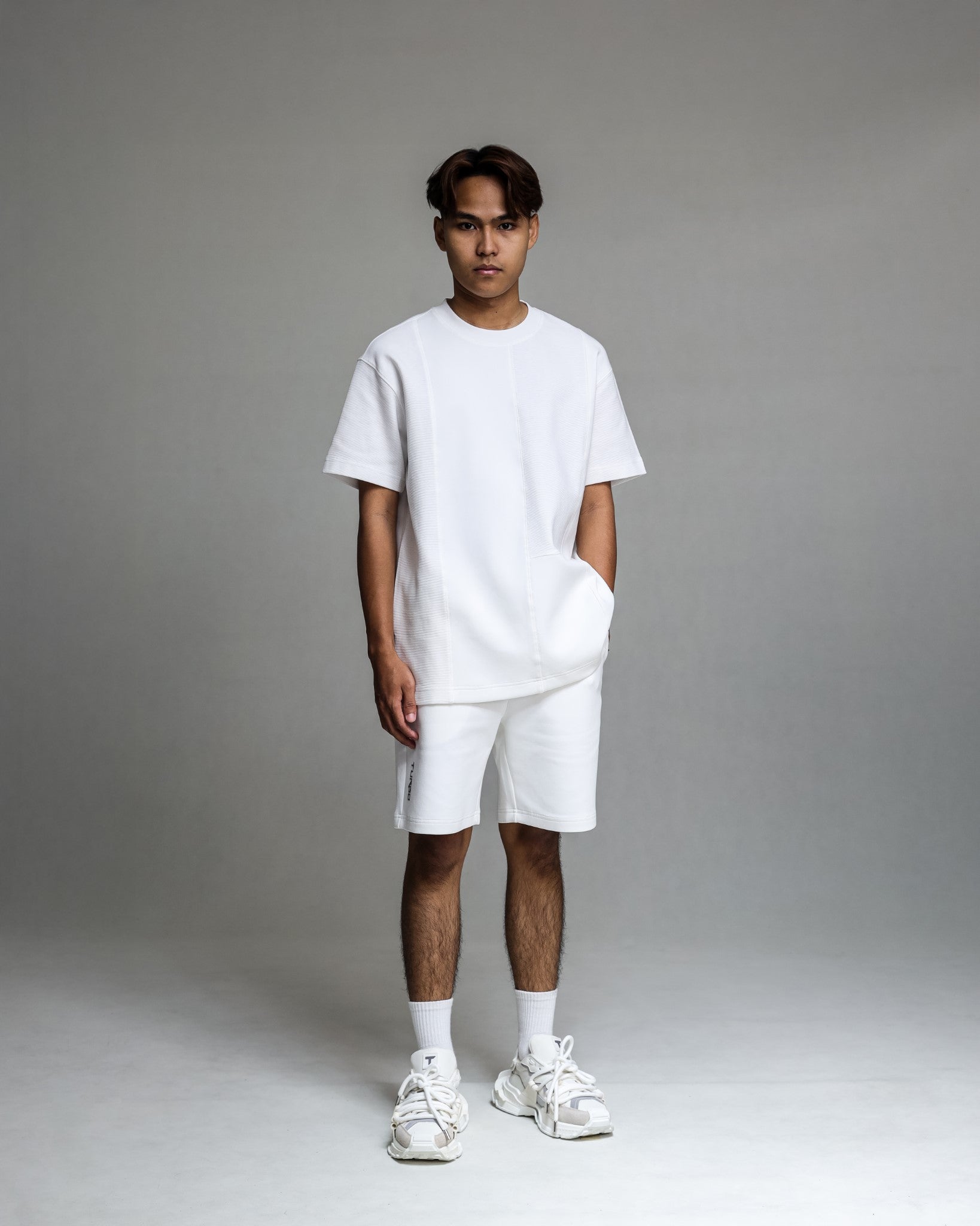 #color_white