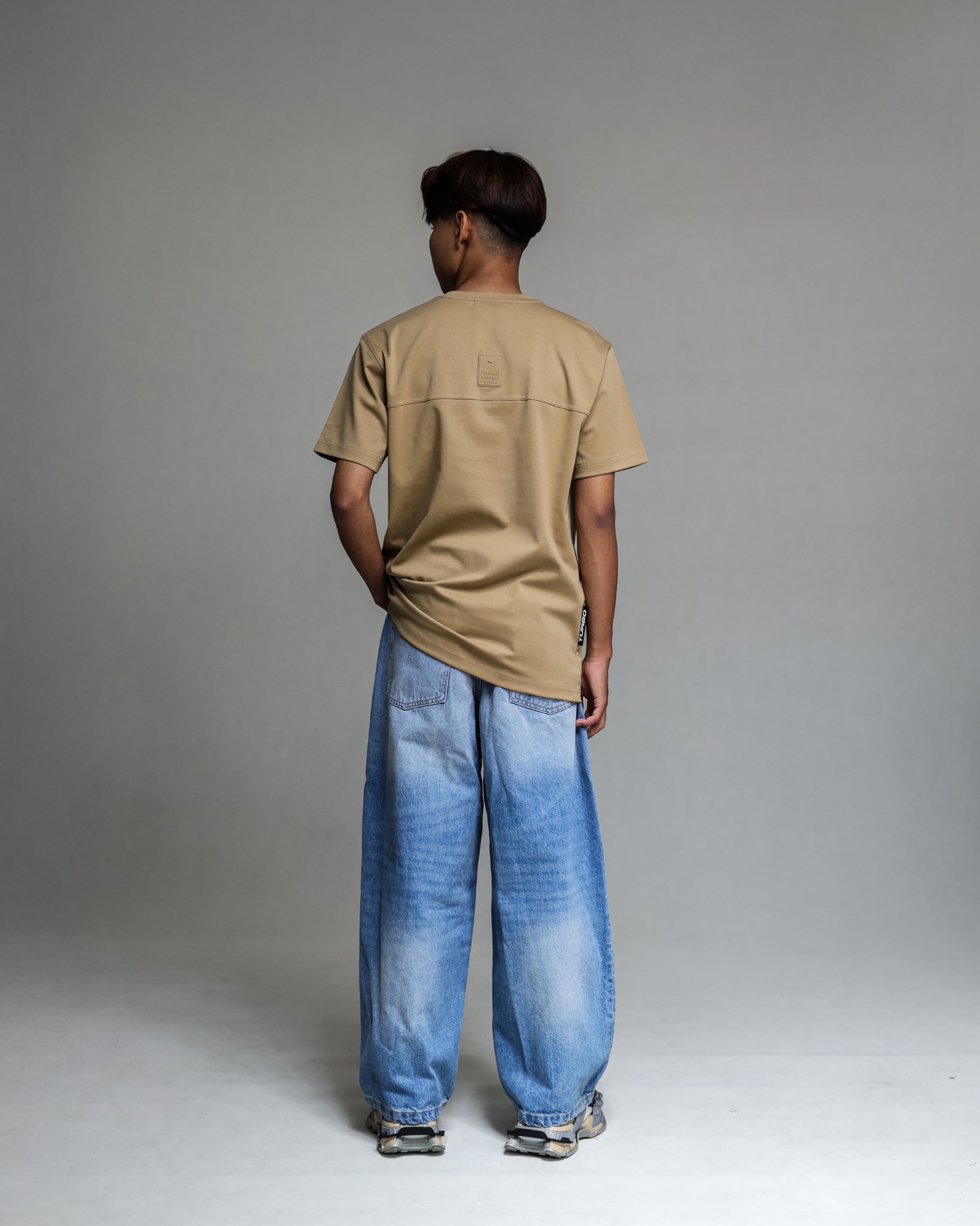 #color_khaki
