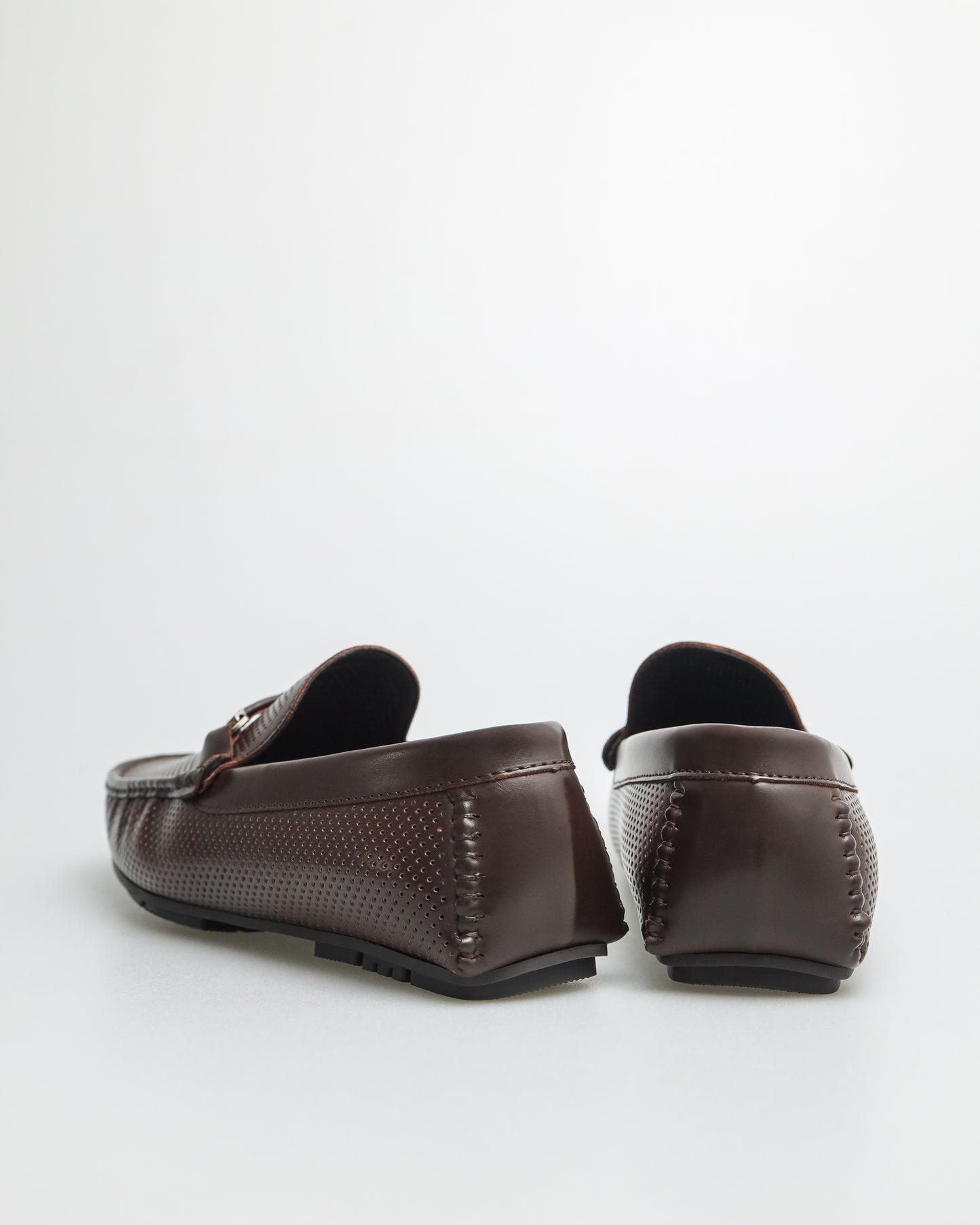 Tomaz C544 Men's Buckle Moccasins (Coffee)