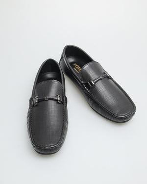 
                  
                    Load image into Gallery viewer, Tomaz C545 Men&amp;#39;s Buckle Moccasins (Black)
                  
                