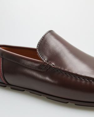 
                  
                    Load image into Gallery viewer, Tomaz C486 Men&amp;#39;s Plain Moccasins (Coffee)
                  
                