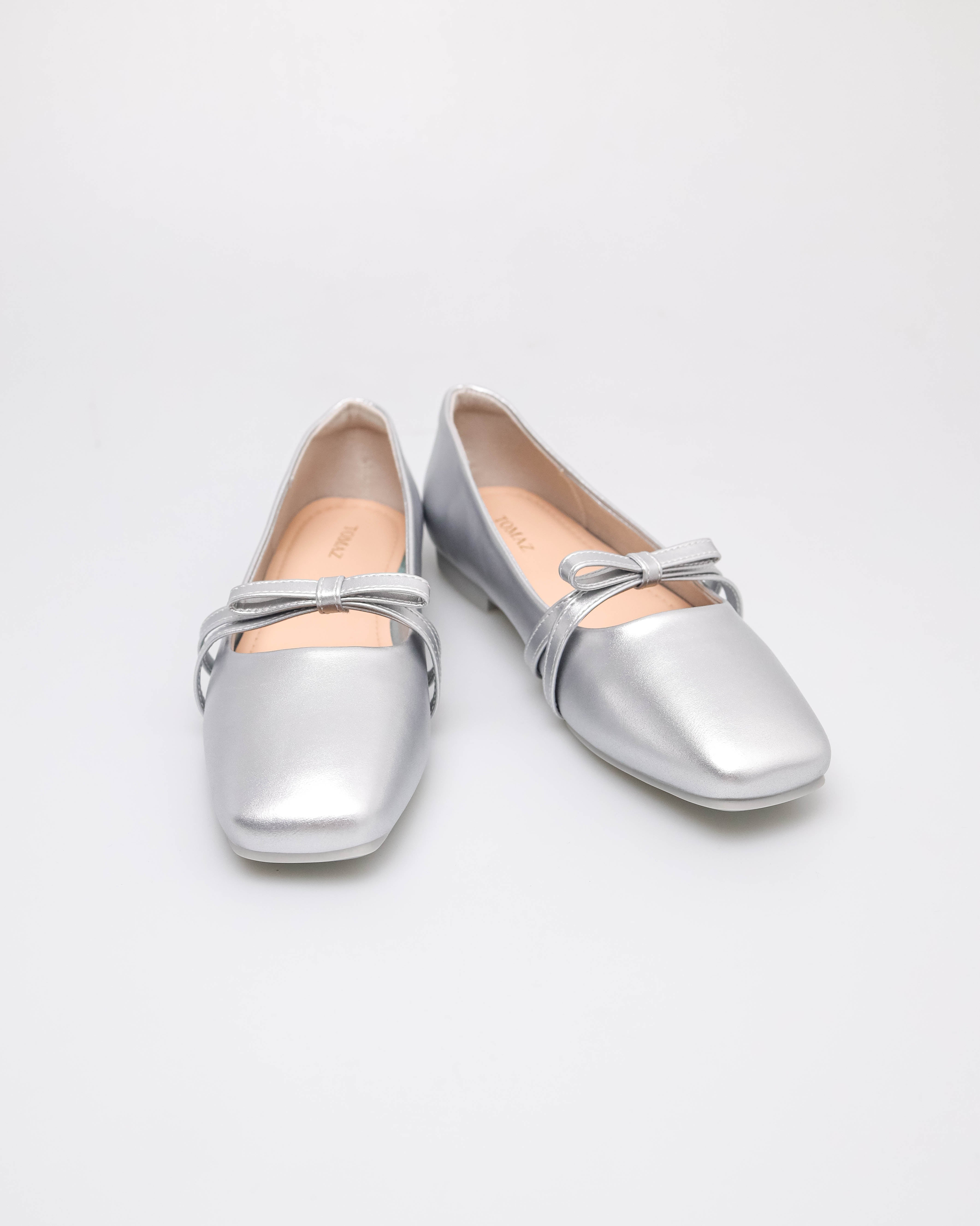 #color_silver