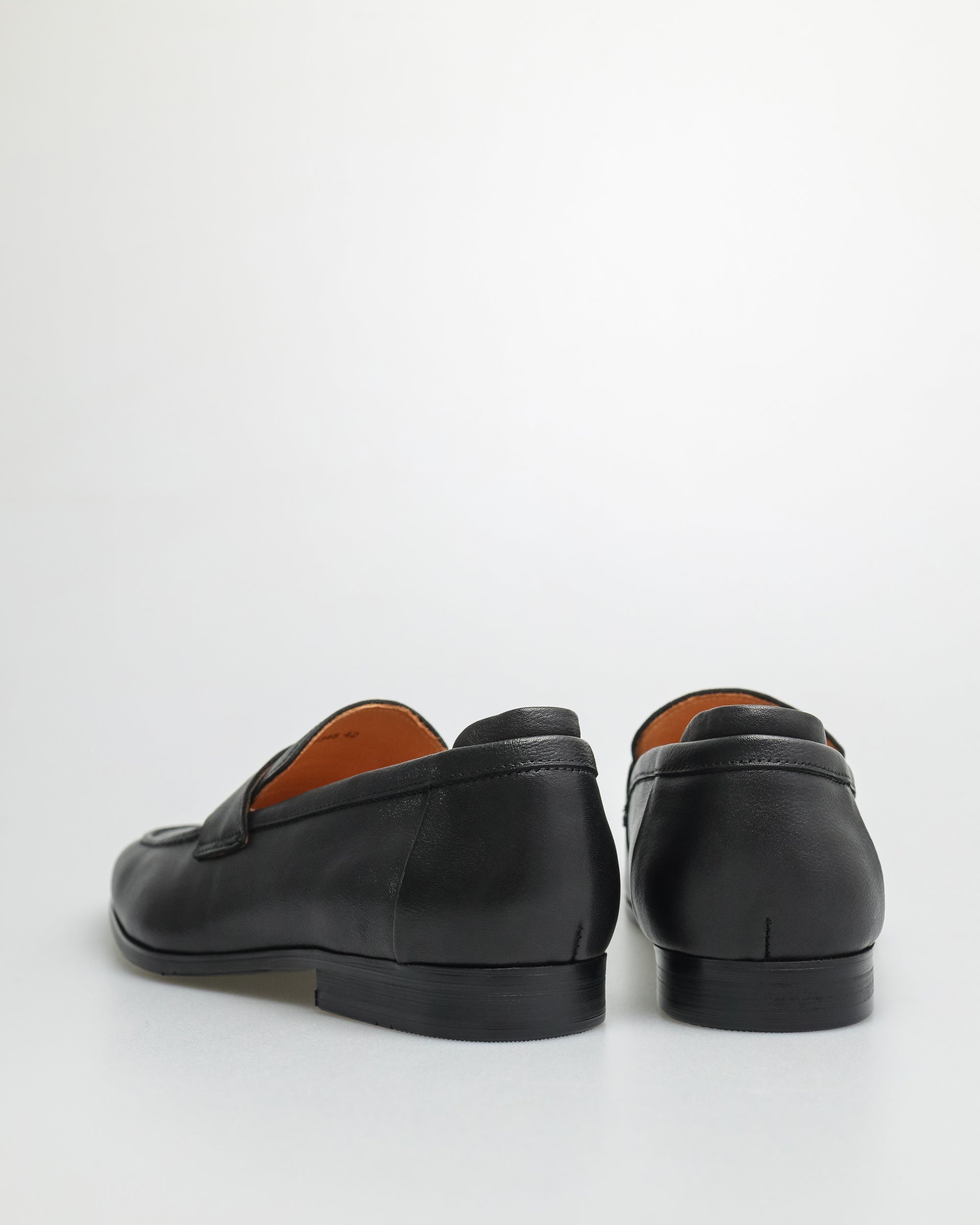 Tomaz F348 Men's Penny Loafer (Black)