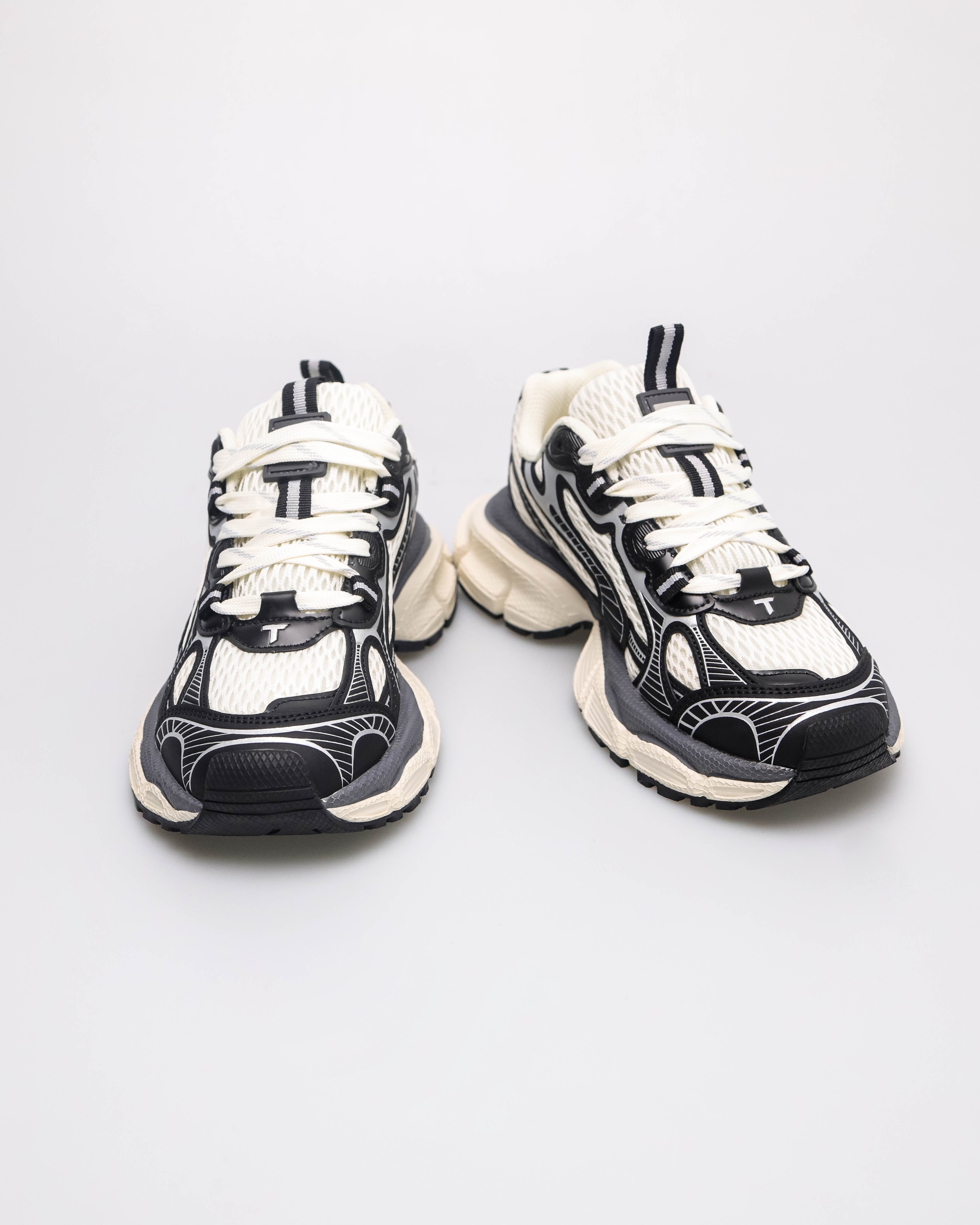 #color_off white/black