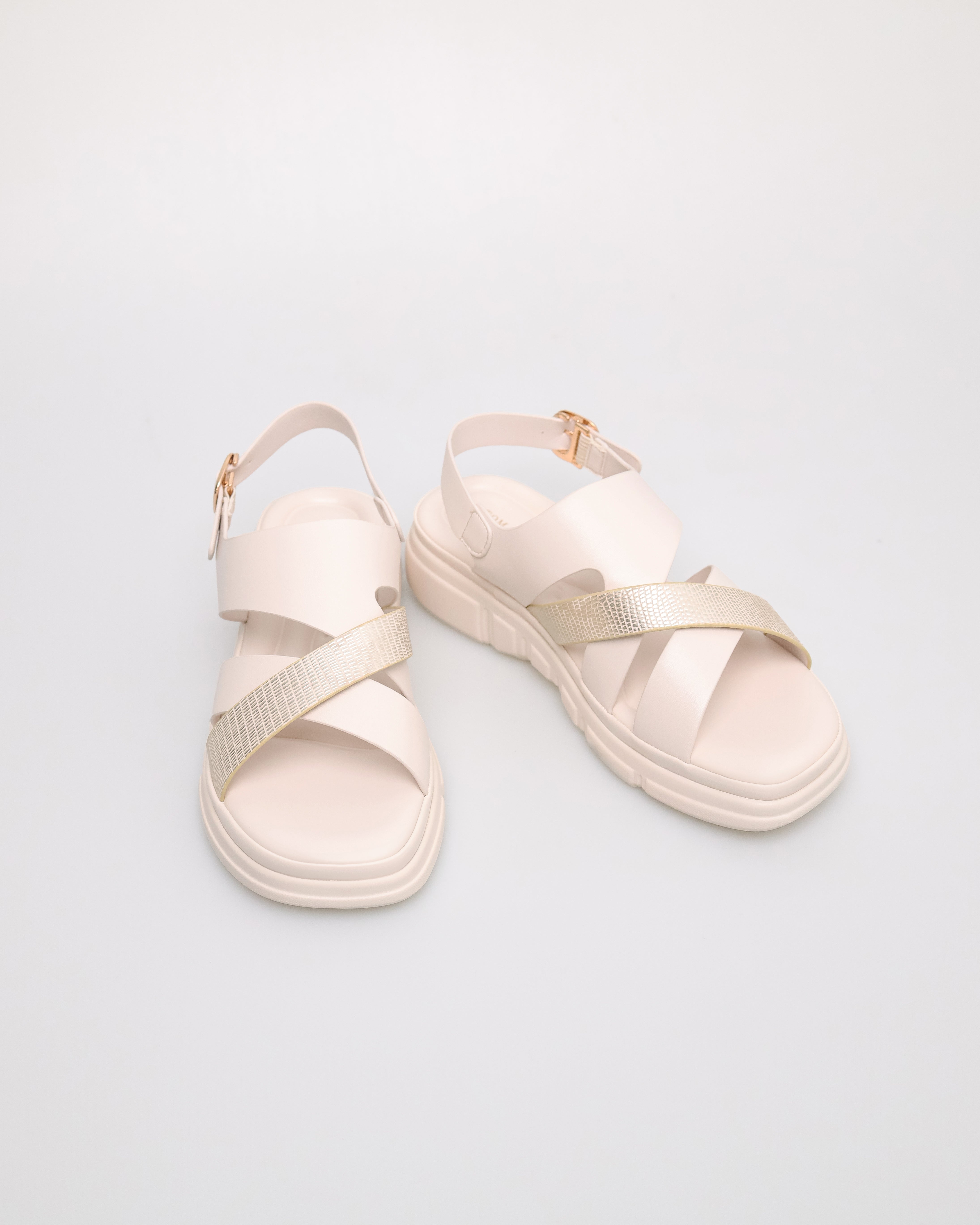 Tomaz NN497 Ladies Cross-Strap Sandal (Cream)