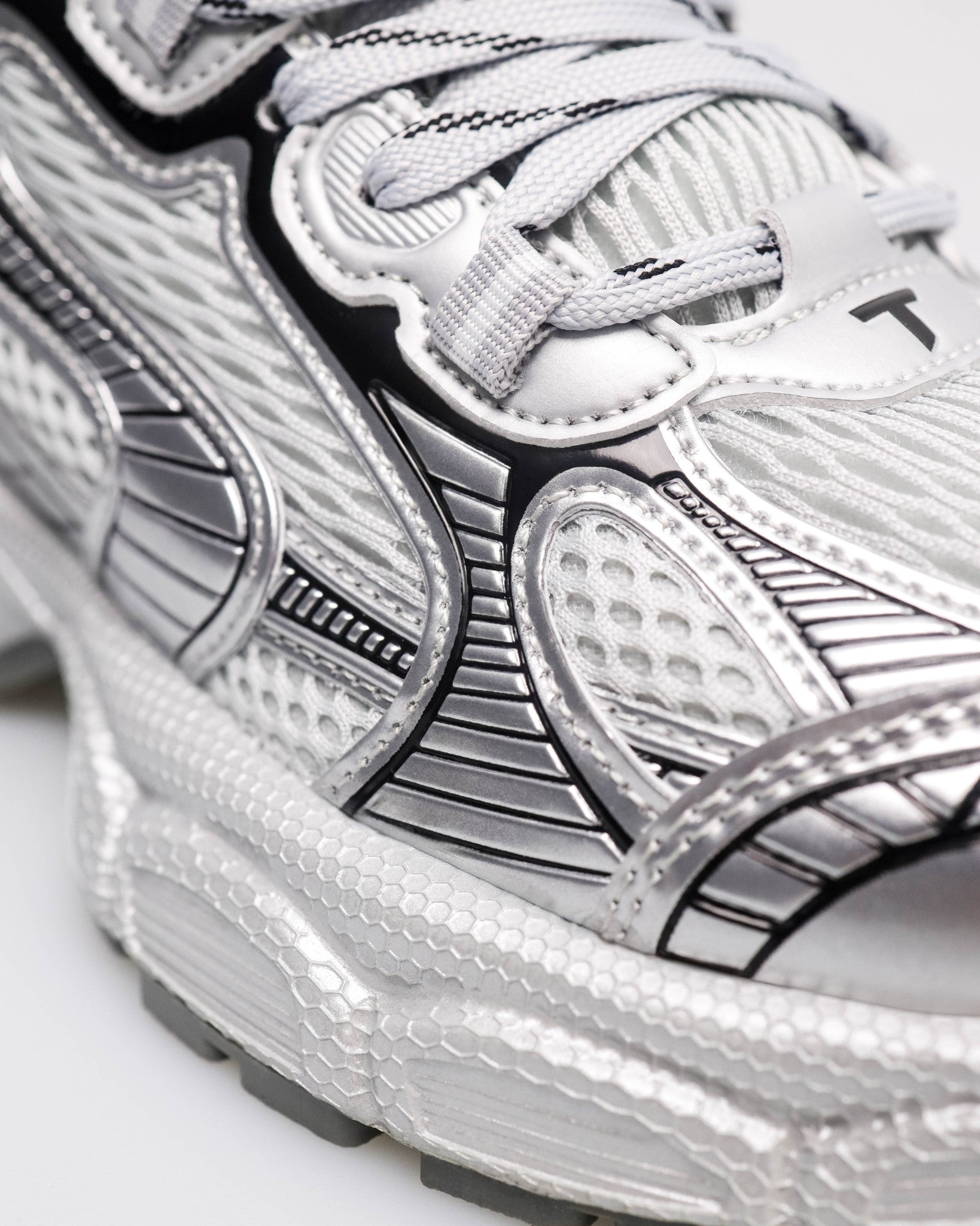 #color_grey/silver
