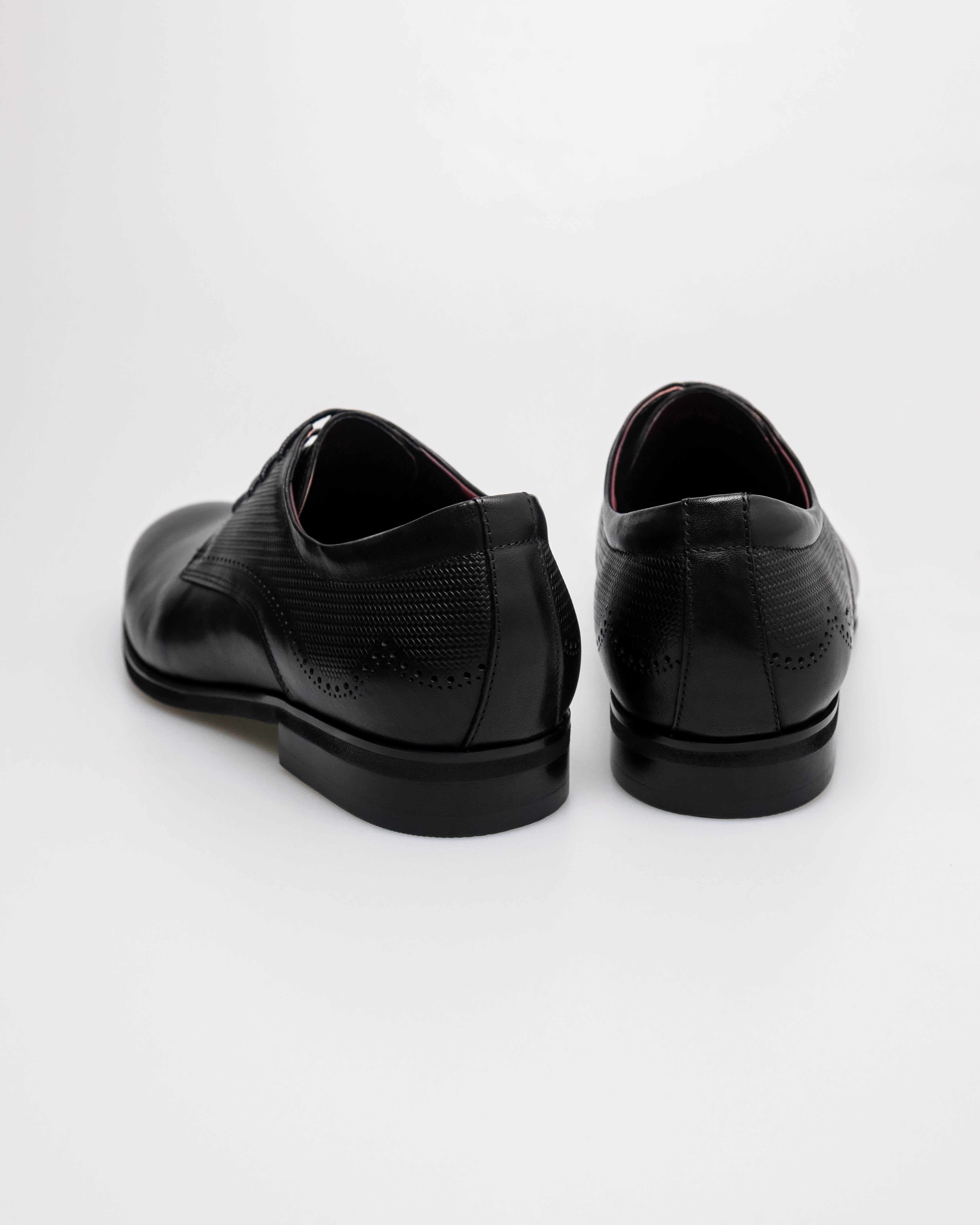 #color_black