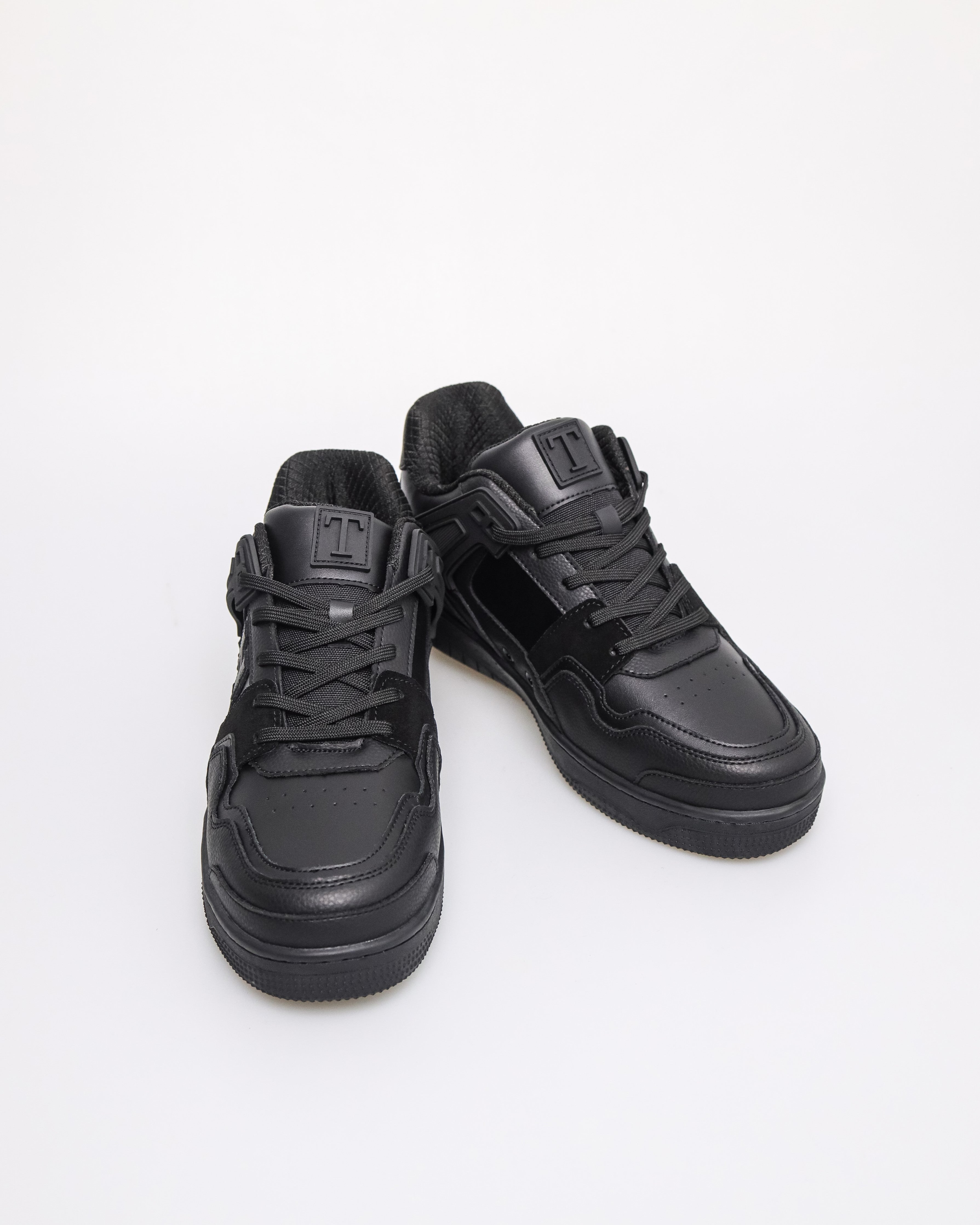 Tomaz TBB031 Men's Sneaker (Black)