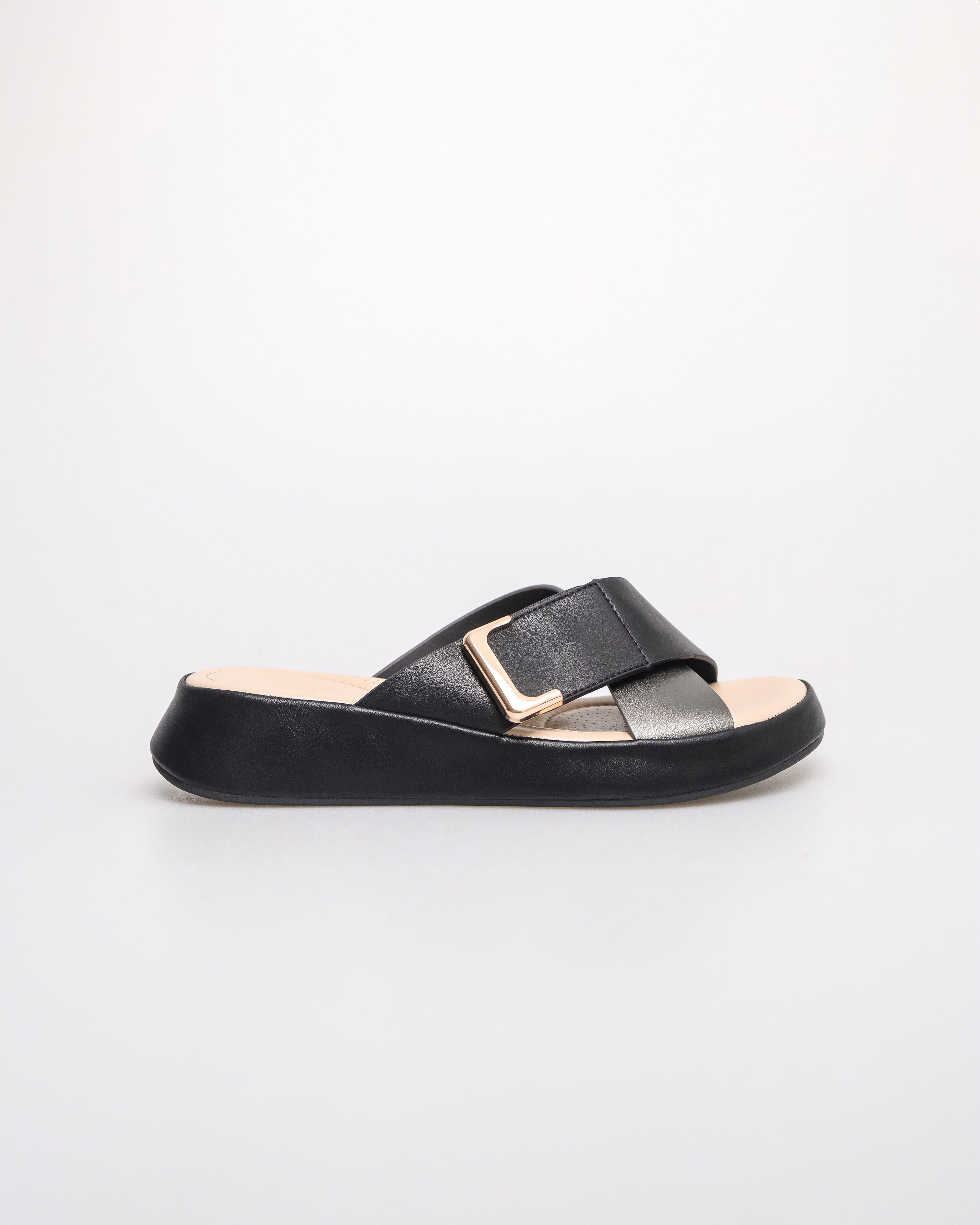 Tomaz YX205 Ladies Folded Sandals (Black)