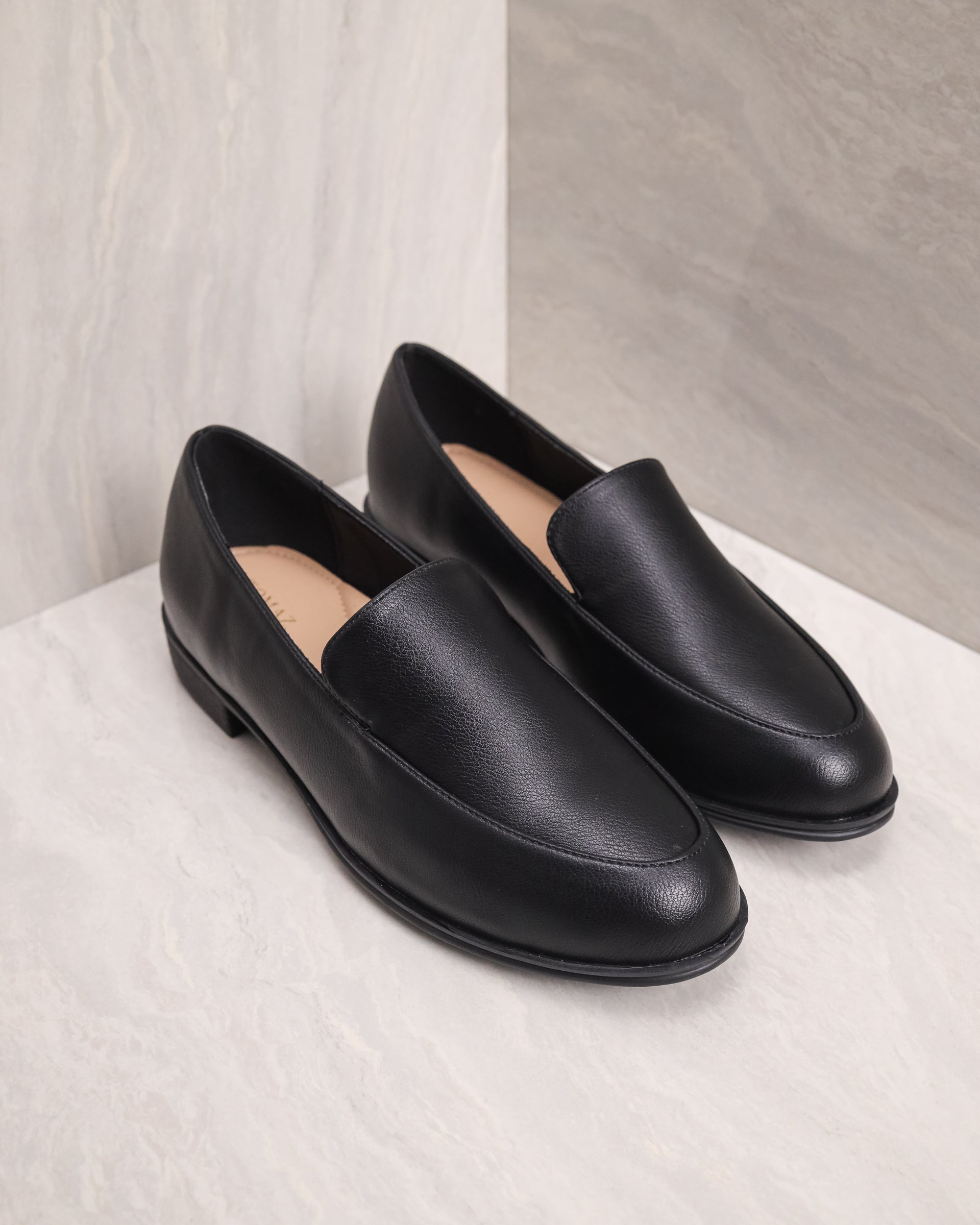 Loafers Wanita Tomaz YX28