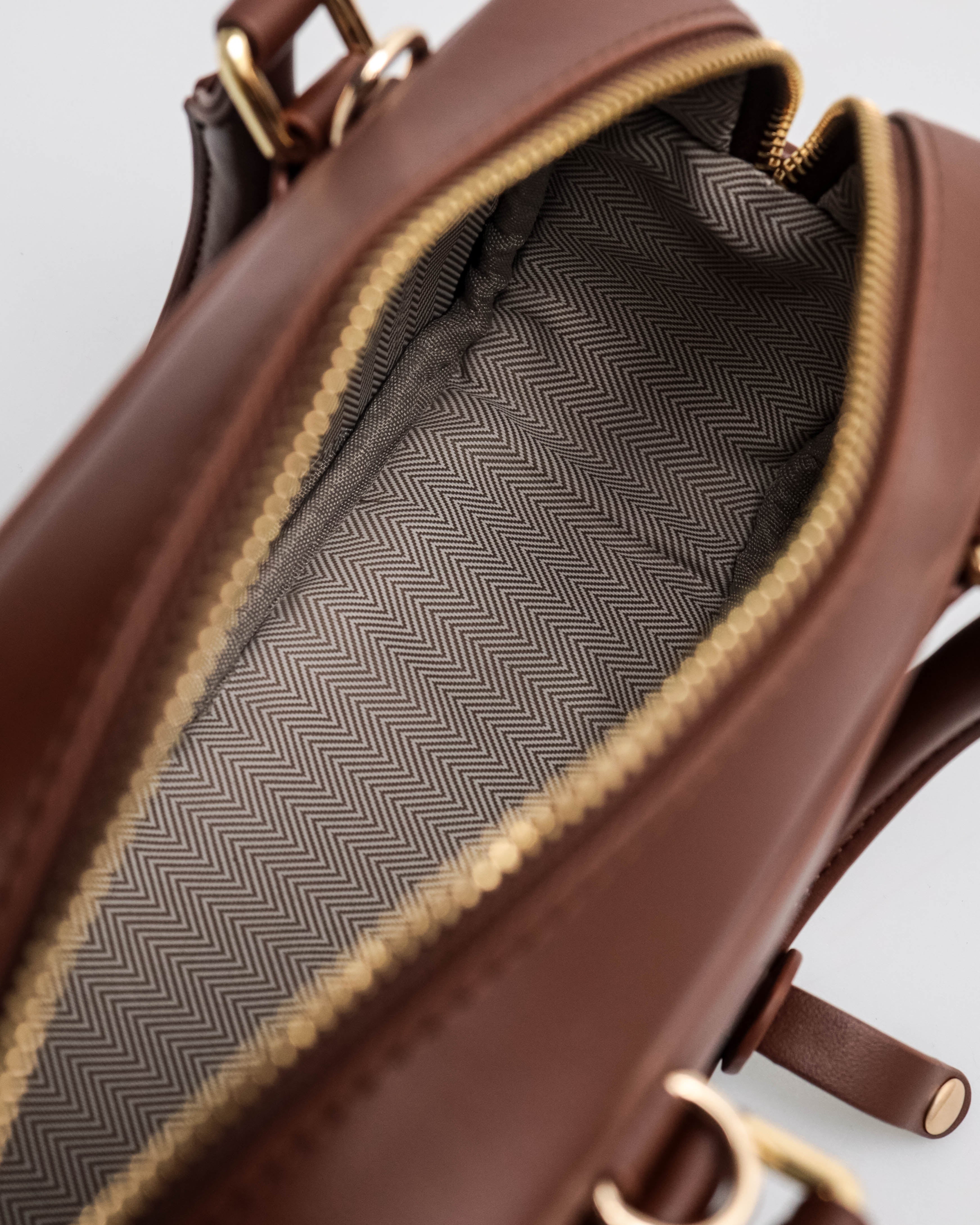 #color_brown