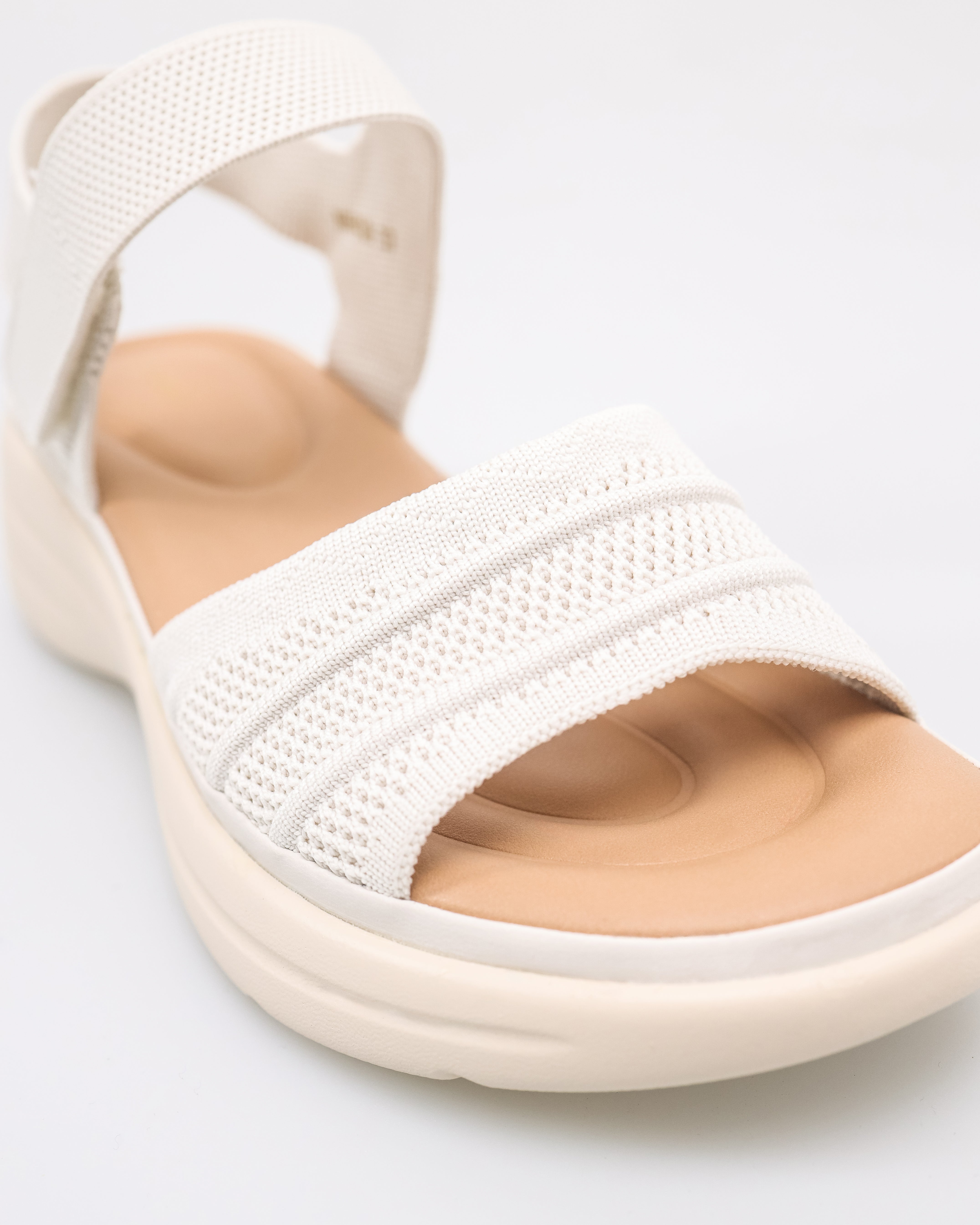 Tomaz NN419 Ladies Knitted Sandals (Cream)