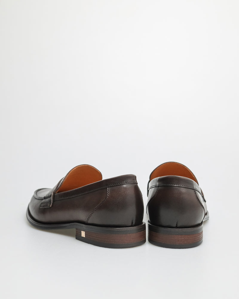 
                  
                    Load image into Gallery viewer, Tomaz F180 Men&amp;#39;s Formal Penny Loafers (Coffee)
                  
                