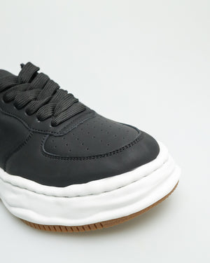 
                  
                    Load image into Gallery viewer, Tomaz TY020 Men&amp;#39;s Sneakers (Black)
                  
                