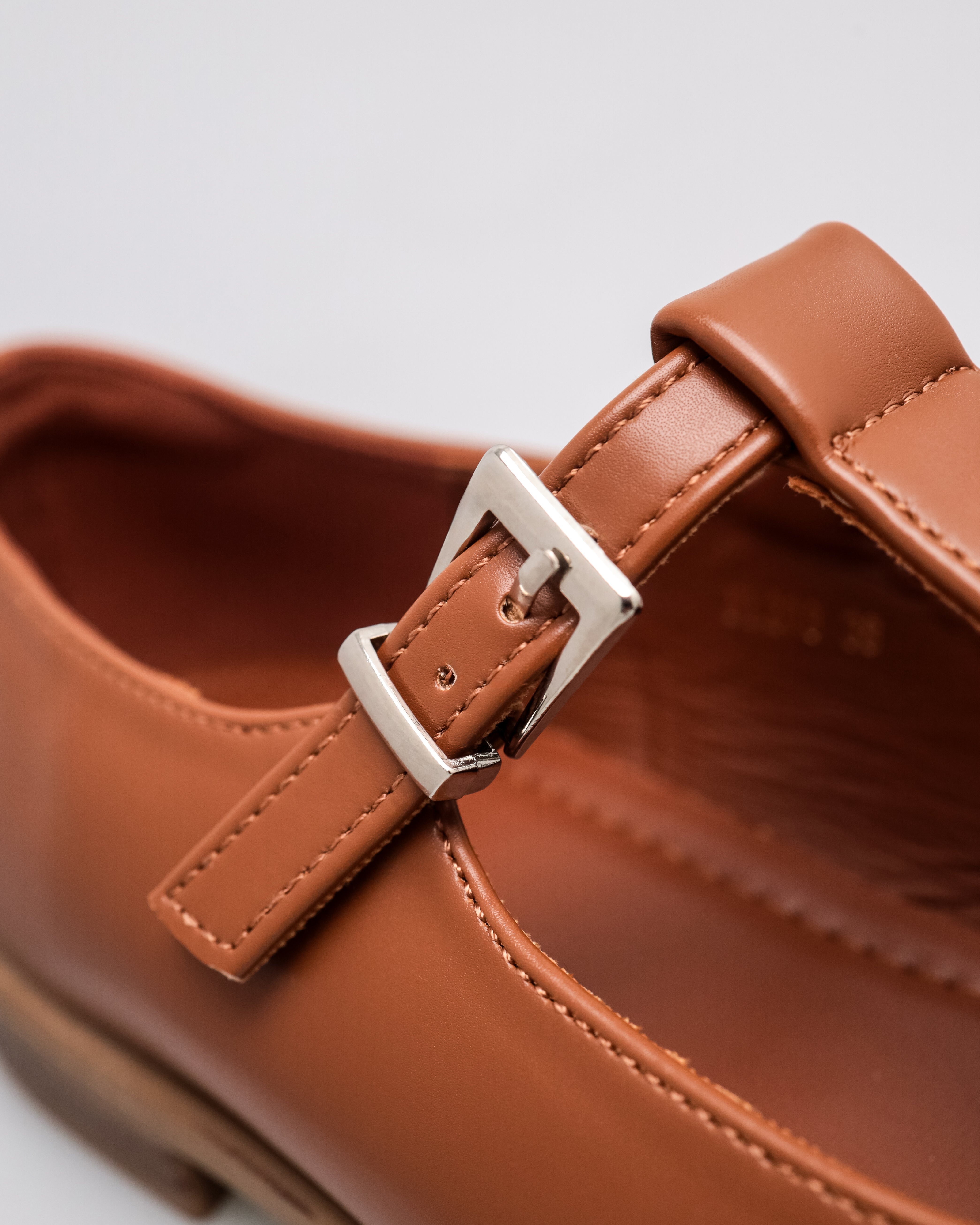 #color_brown