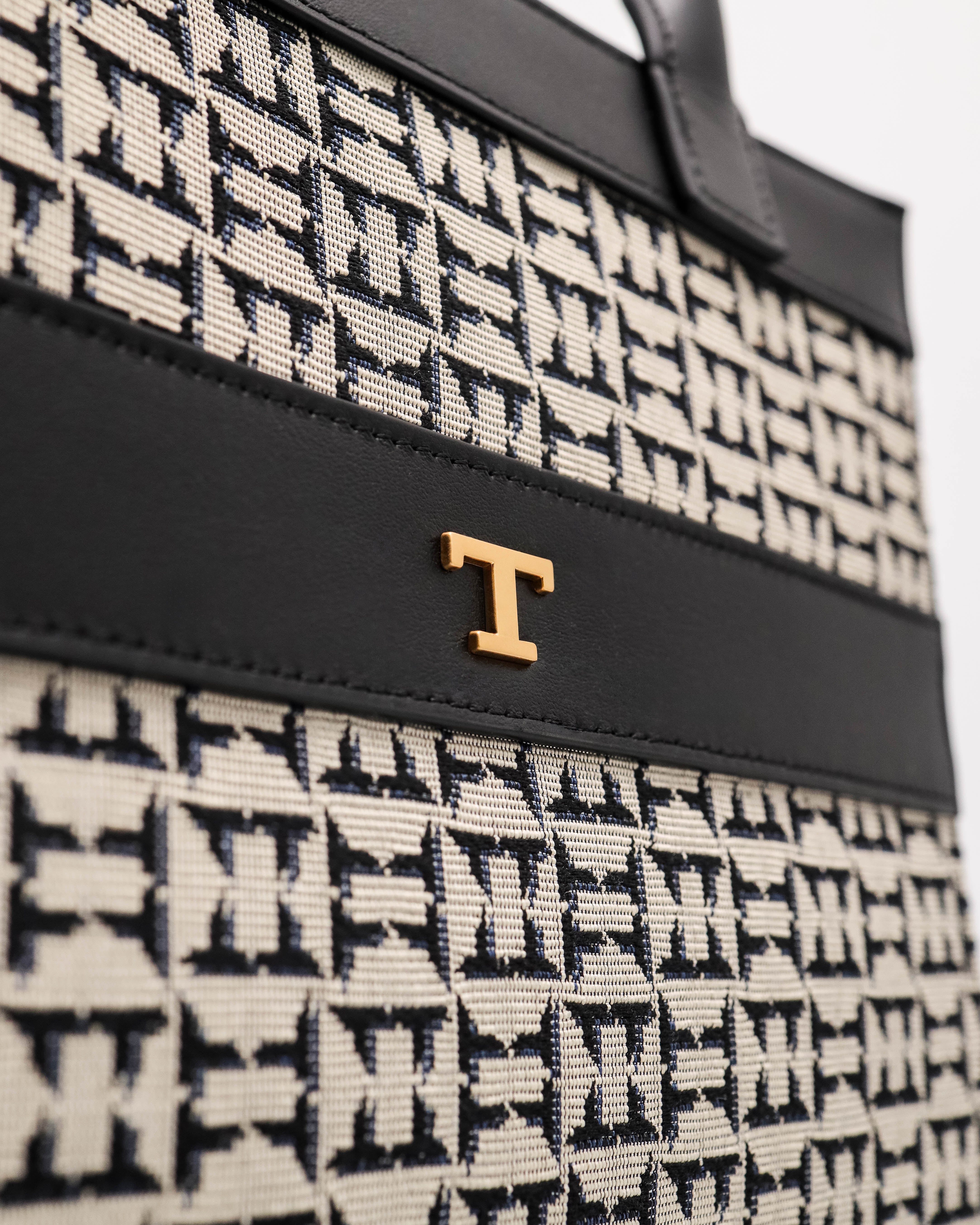 Tomaz BL334 Ladies Tote Bags