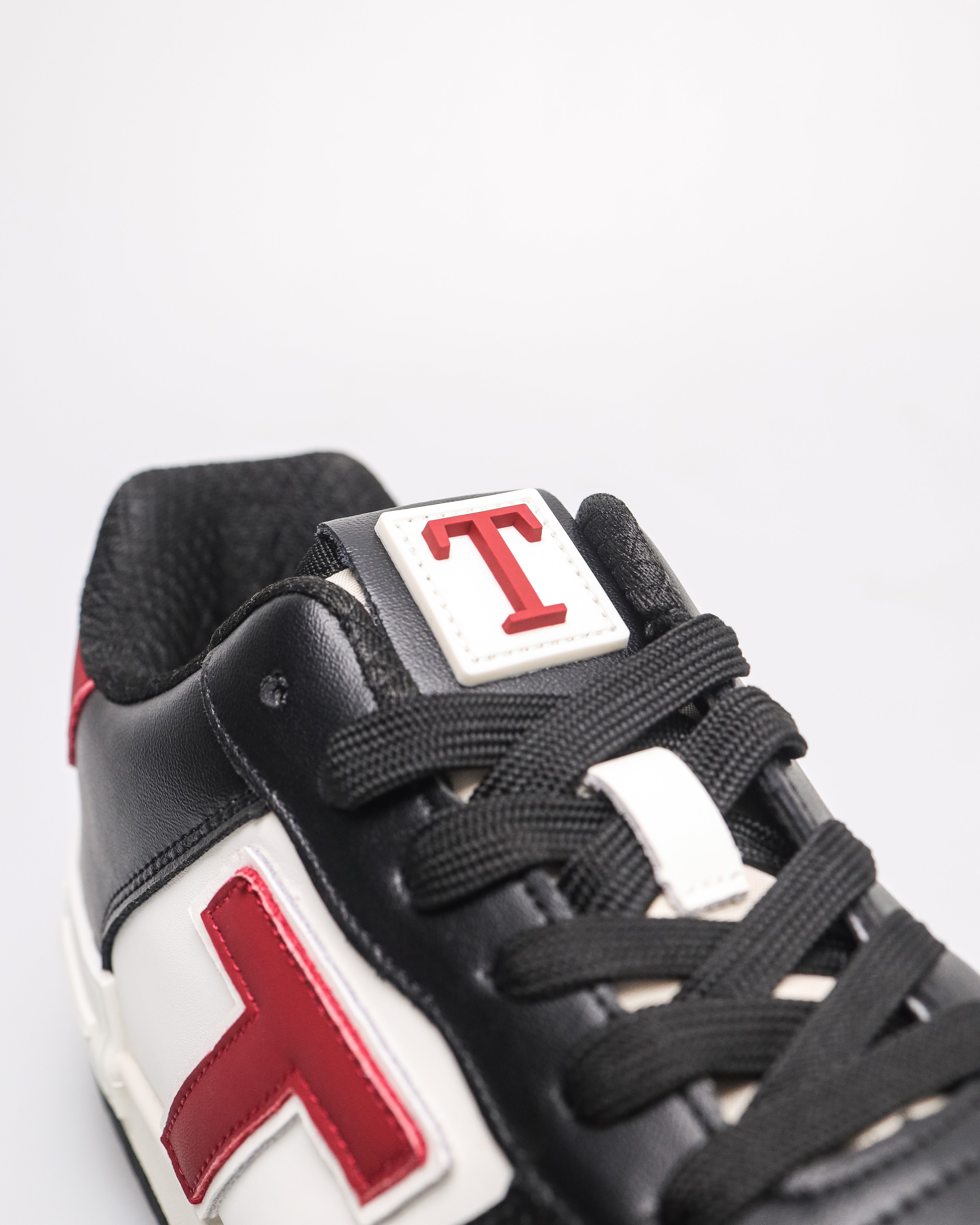 Tomaz TBB032 Men's T-Form Sneakers (Black/White/Red)