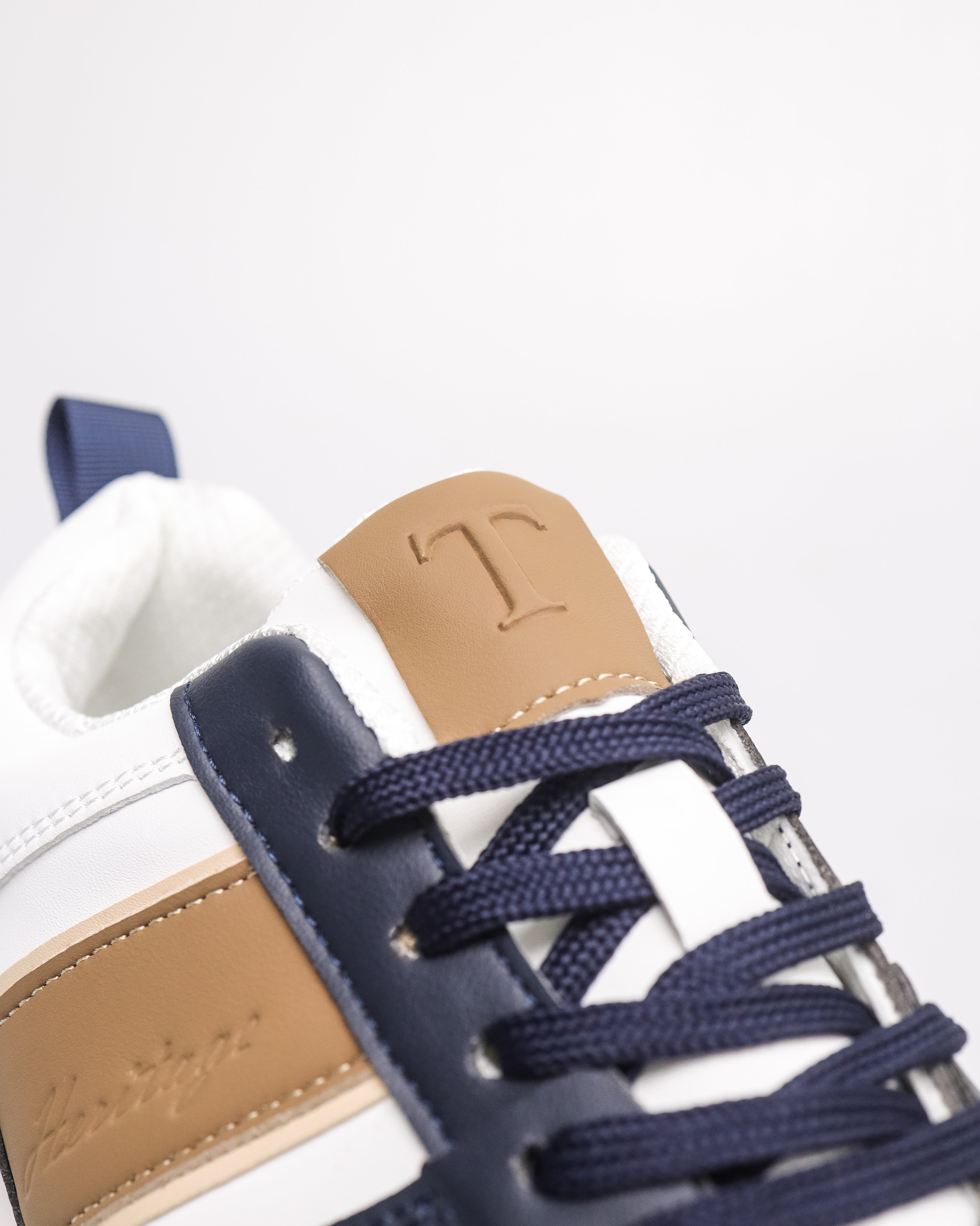 #color_navy/white/khaki