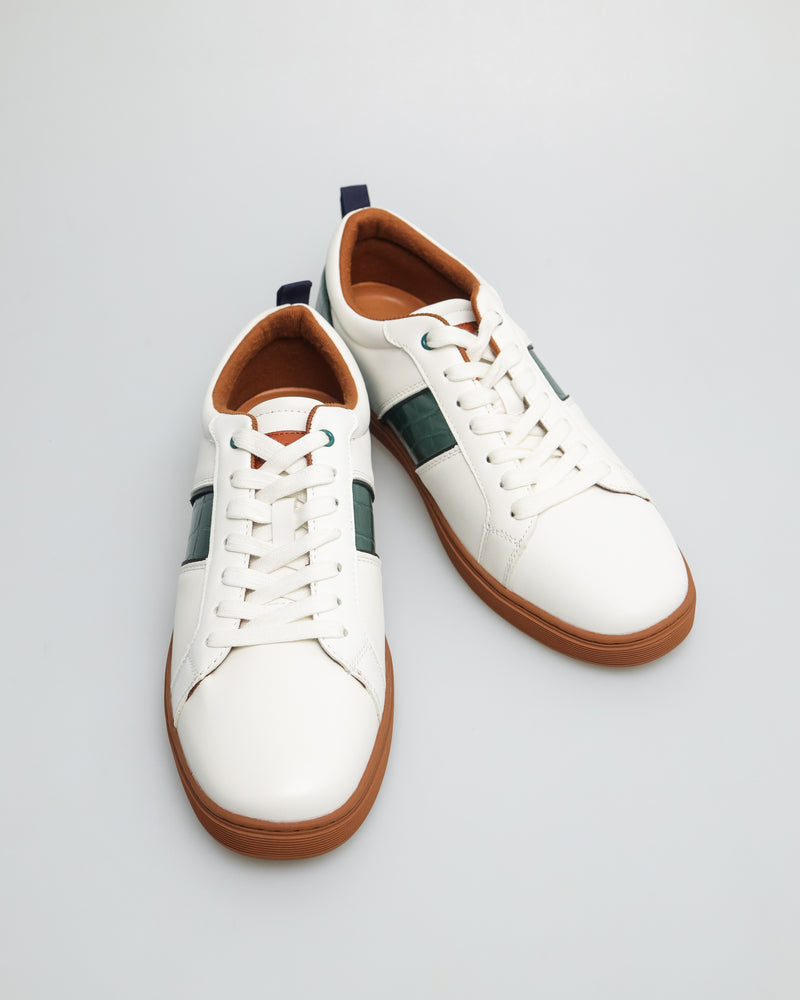 
                  
                    Load image into Gallery viewer, Tomaz C567 Men&amp;#39;s Sneaker (White/Green)
                  
                