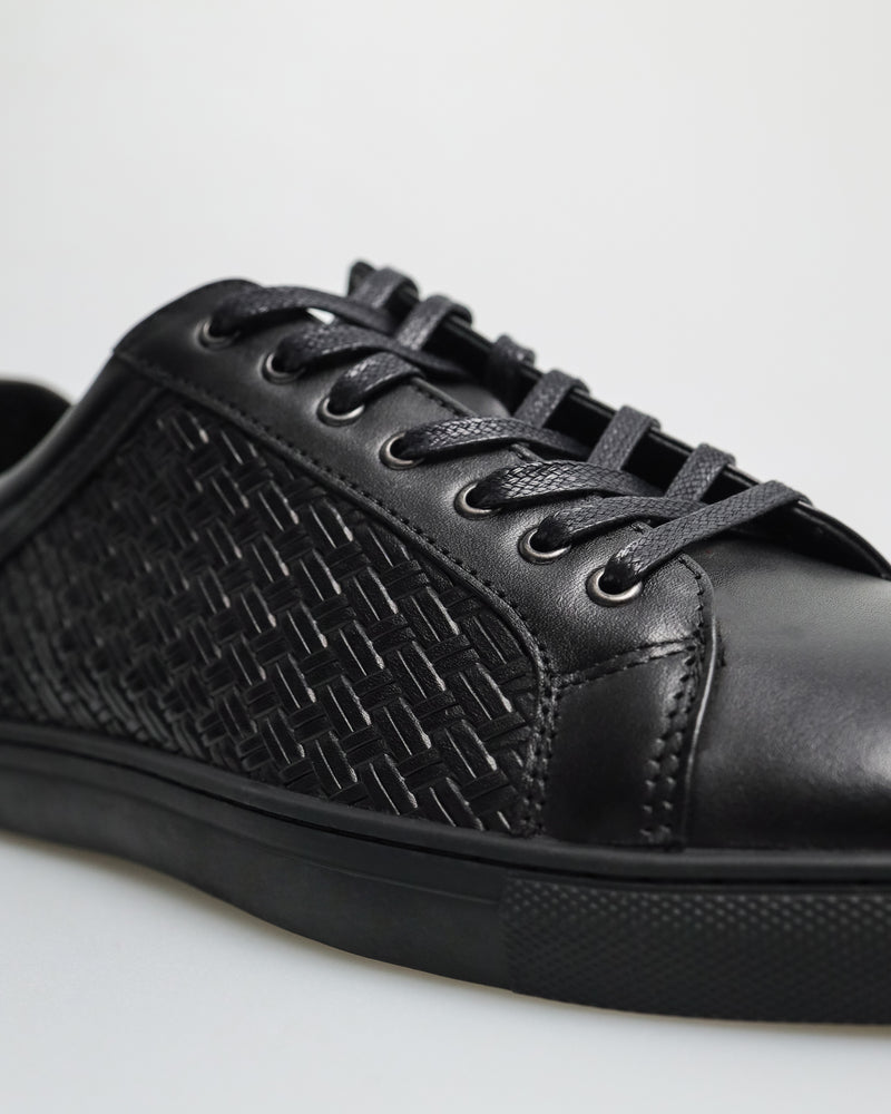 
                  
                    Load image into Gallery viewer, Tomaz C586 Men&amp;#39;s Sneakers (Black)
                  
                