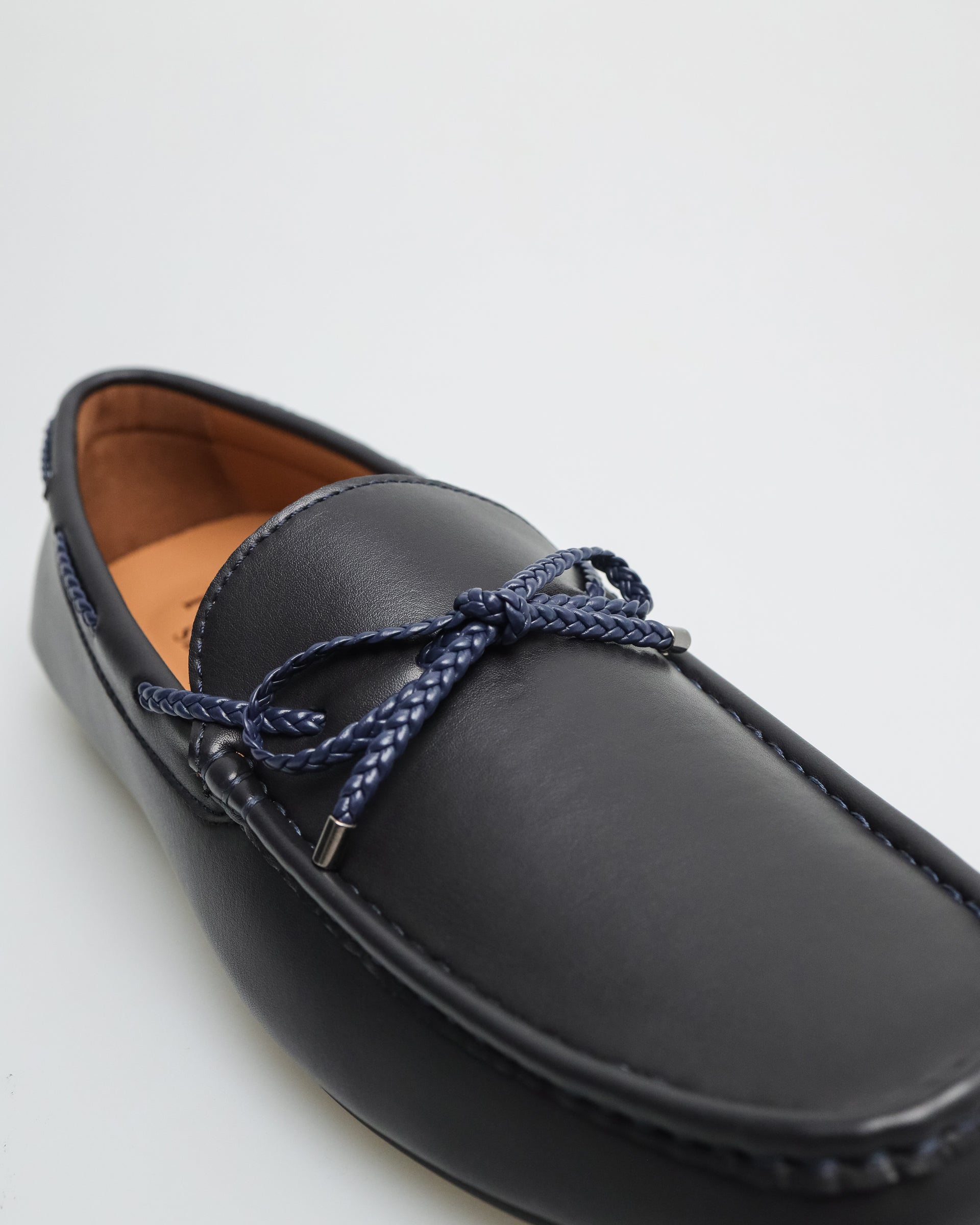 Tomaz C547 Men's Bow Moccasins (Navy)