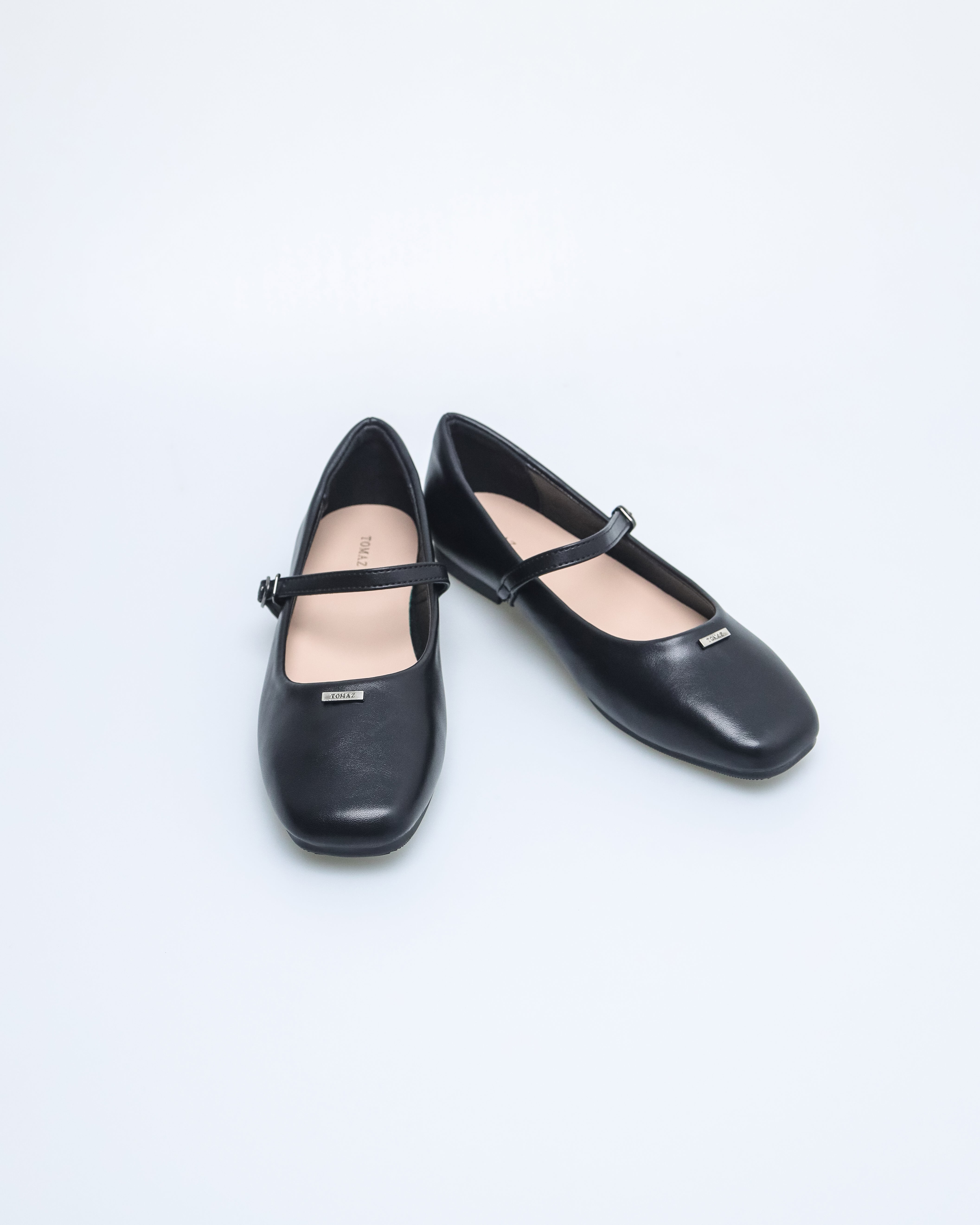 Tomaz NN399 Ladies Classy Rounded Flats (Black)