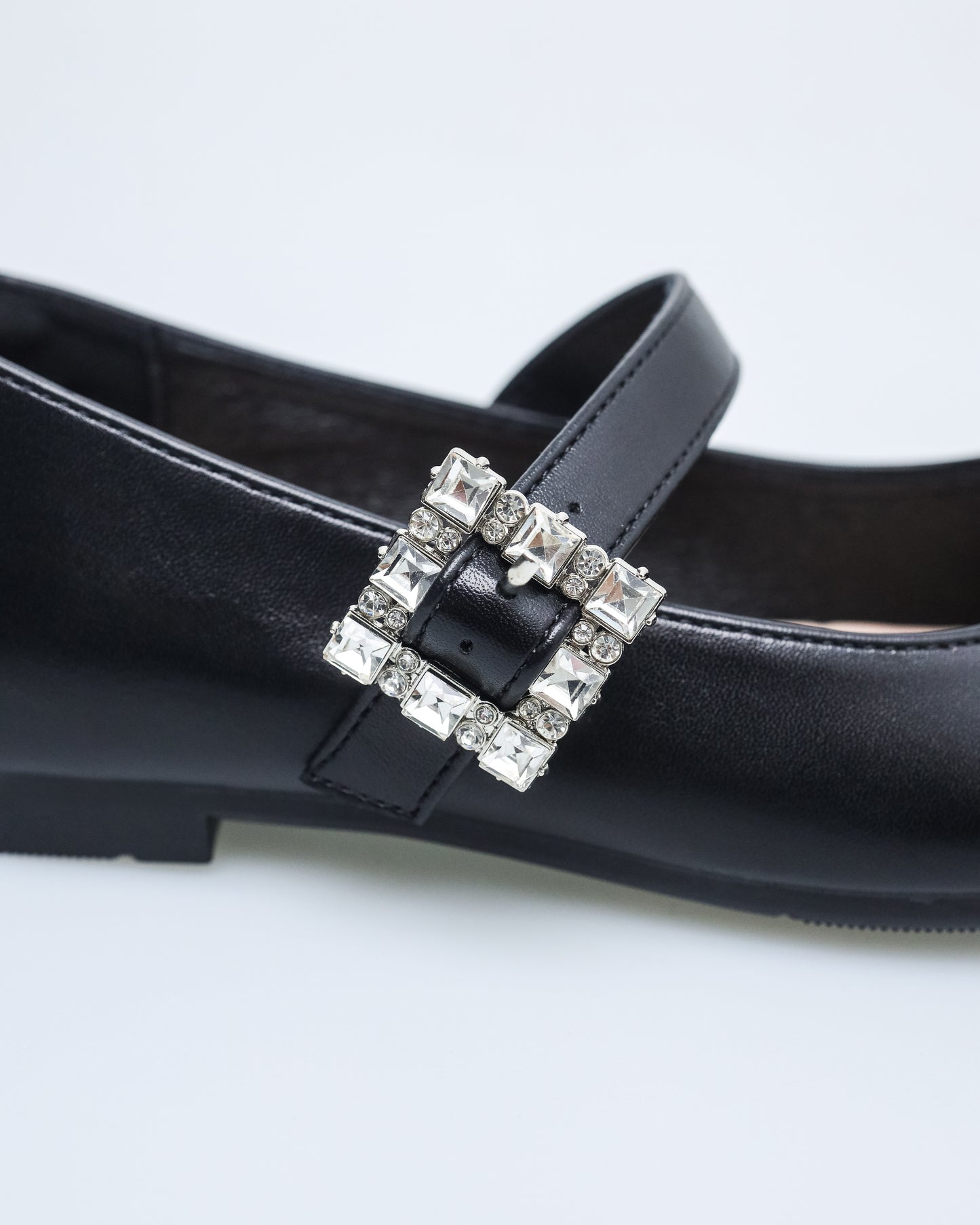 Tomaz NN400 Ladies Crystal Buckle Flats