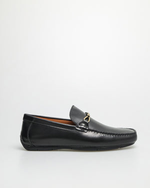 
                  
                    Load image into Gallery viewer, Tomaz C482 Buckle Moccasins (Black)
                  
                