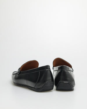 
                  
                    Load image into Gallery viewer, Tomaz C482 Buckle Moccasins (Black)
                  
                
