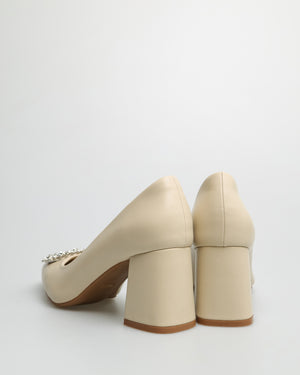
                  
                    Load image into Gallery viewer, Tomaz YX137 Ladies Circle Gem Heels (Beige)
                  
                
