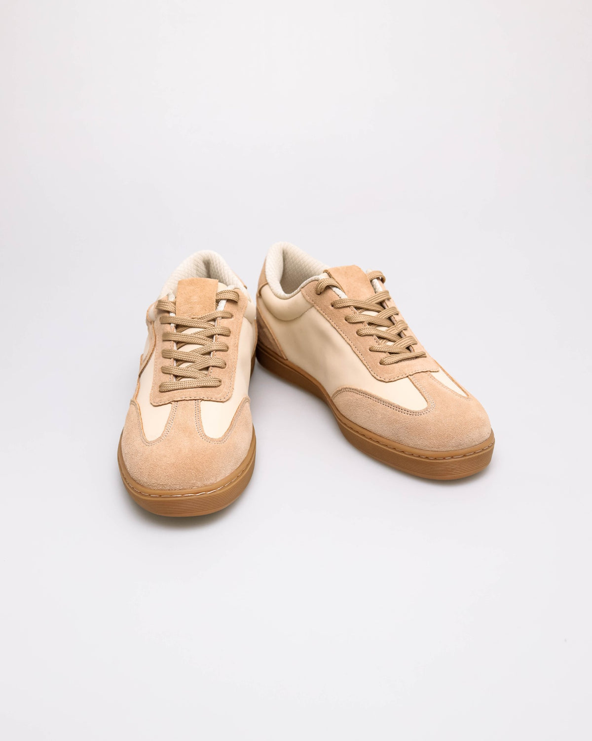 #color_apricot