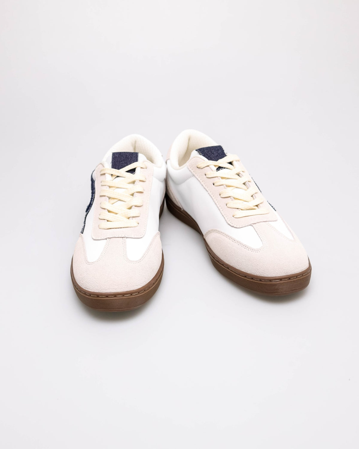 #color_white/navy