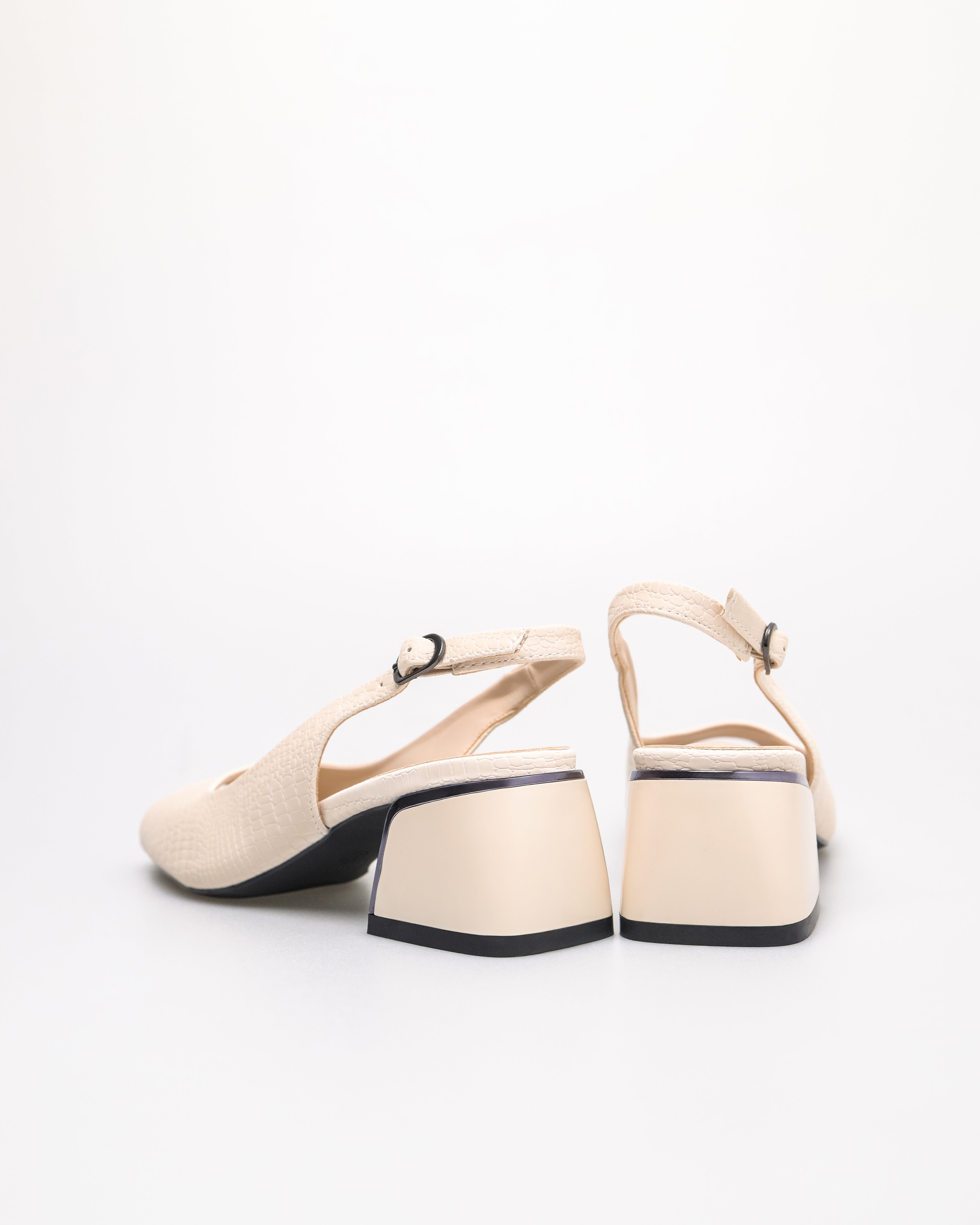 Tomaz NN495 Ladies Exotic Slingback Heels (Cream)