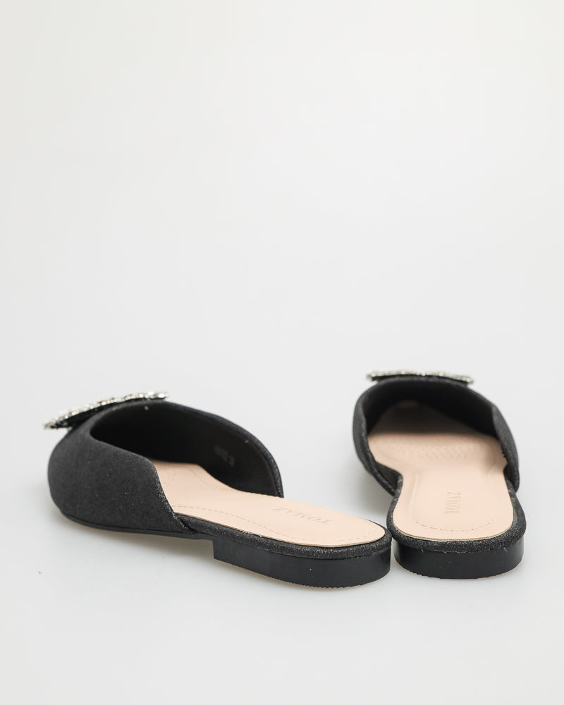 
                  
                    Load image into Gallery viewer, Tomaz NN162 Ladies Gem Slip On (Black)
                  
                