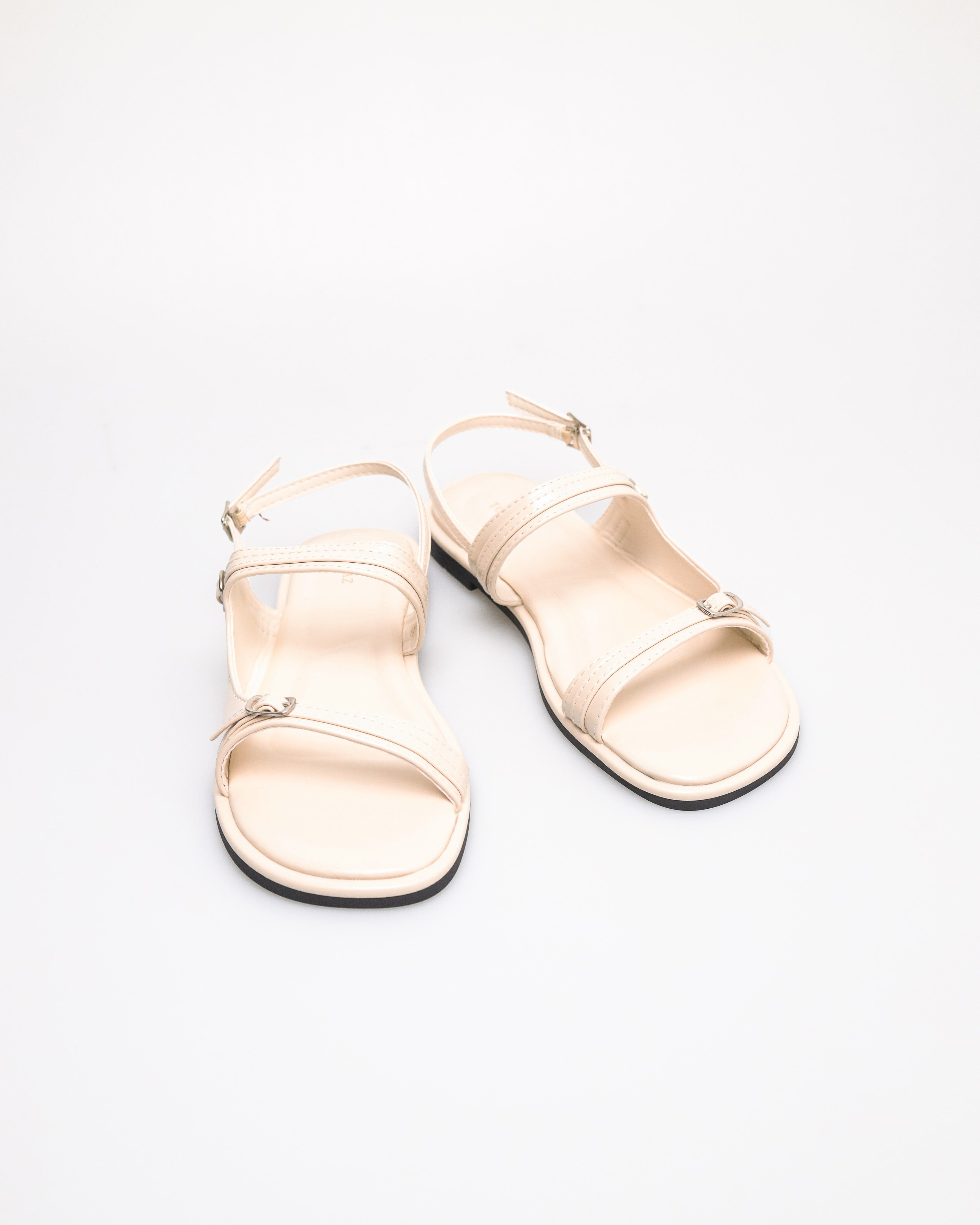 Tomaz NN464 Ladies Slingback Buckle Sandal (Cream)