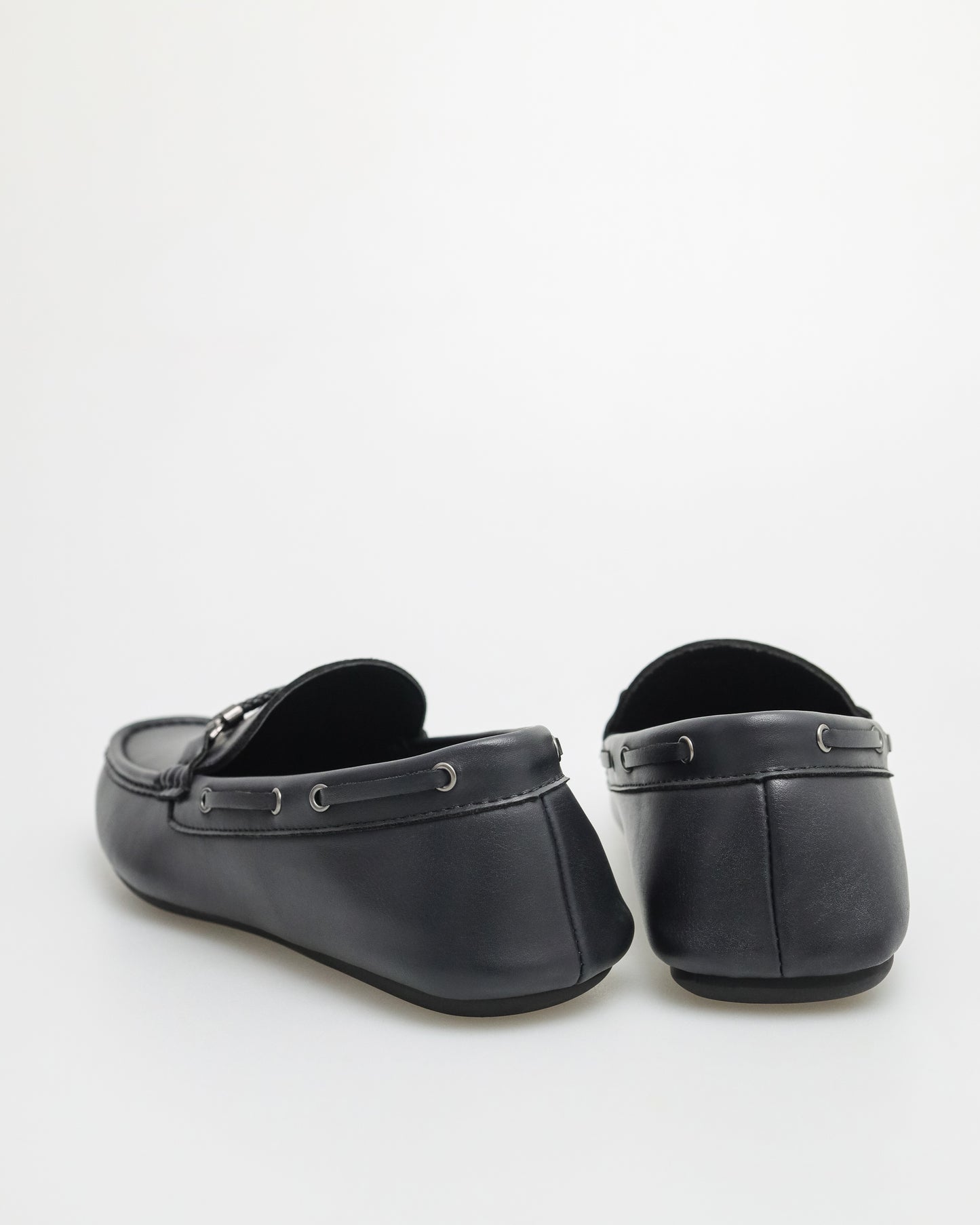 Tomaz C546 Men Buckle Moccasins (Black)