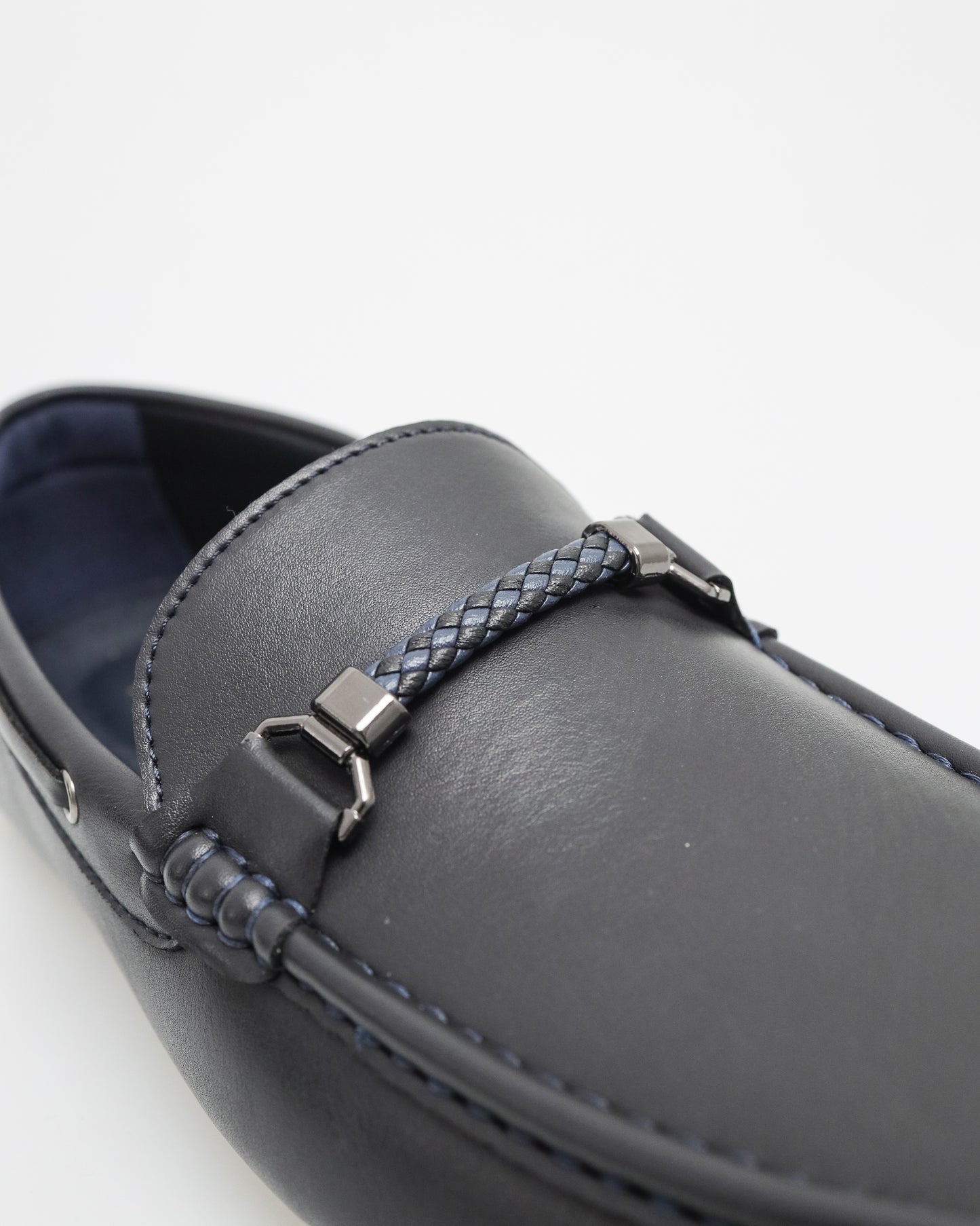 Tomaz C546 Men Buckle Moccasins (Navy)